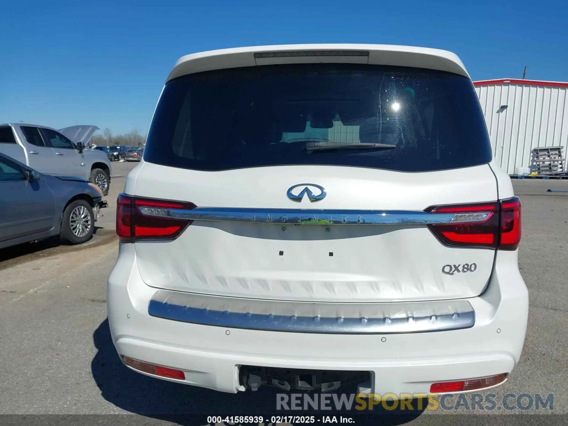 16 fotografías del automóvil dañado JN8AZ2NF7L9701674 INFINITI QX80 2020