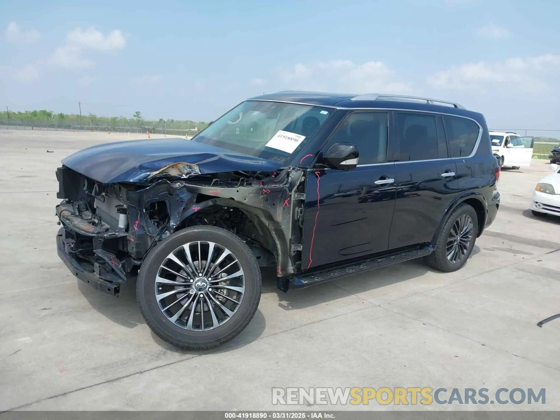 2 fotografías del automóvil dañado JN8AZ2AE3M9271611 INFINITI QX80 2021