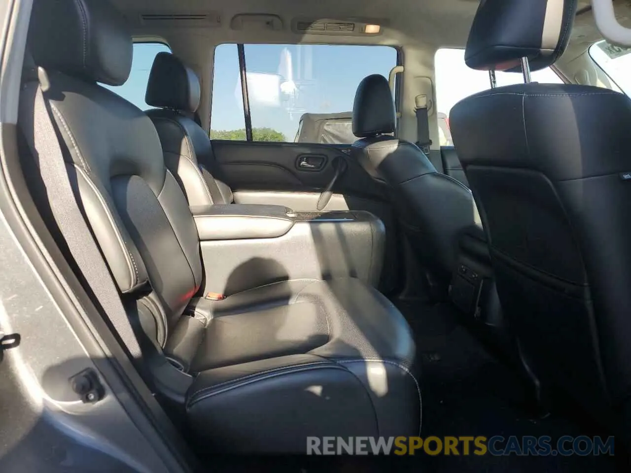 11 fotografías del automóvil dañado JN8AZ2AE5M9269620 INFINITI QX80 2021