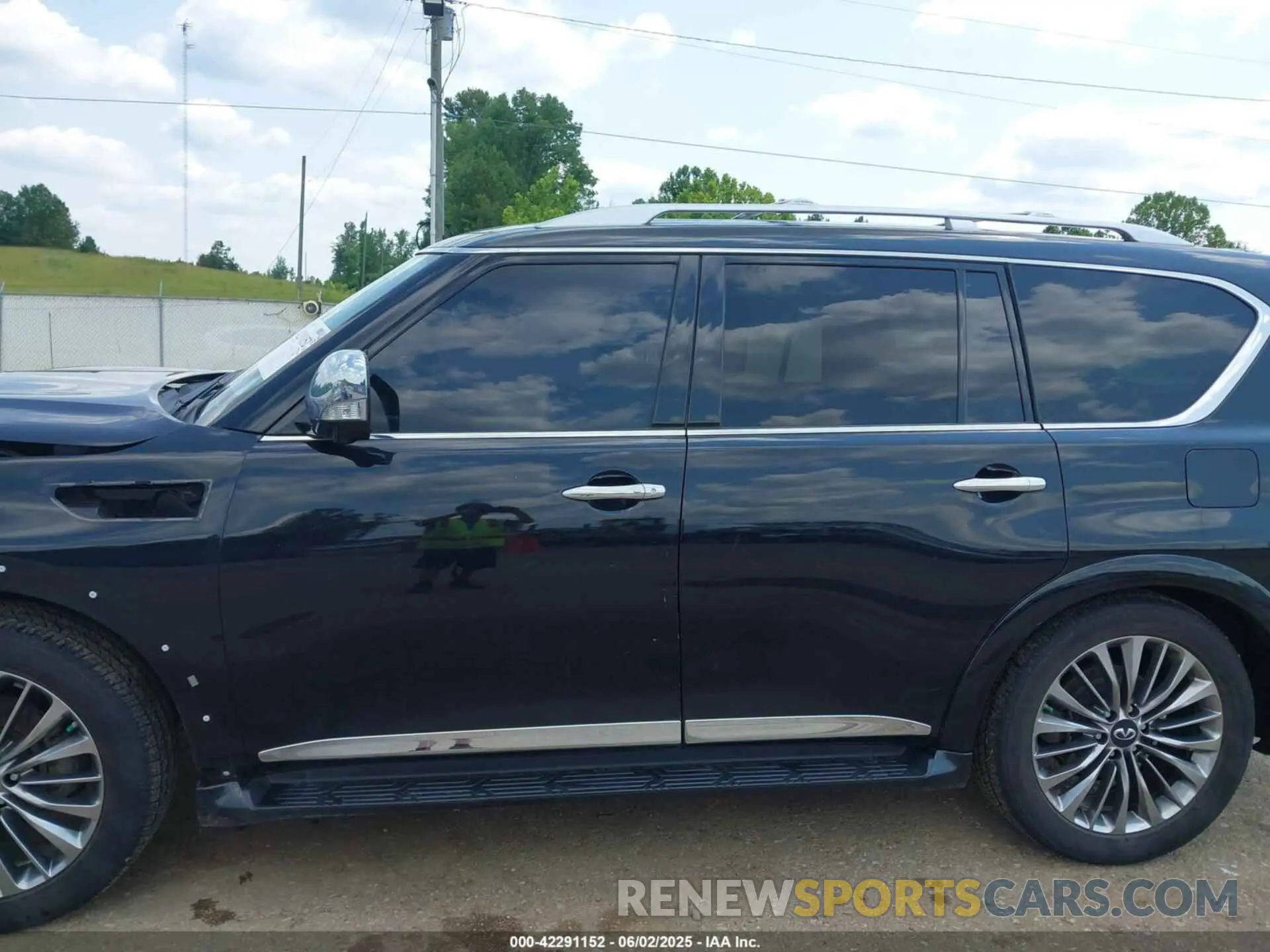 15 fotografías del automóvil dañado JN8AZ2BE4M9269915 INFINITI QX80 2021