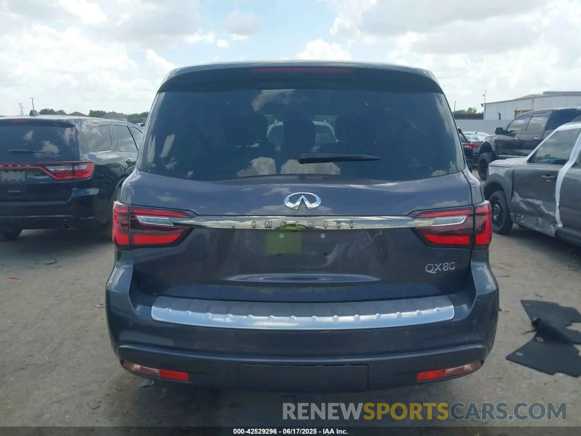 16 fotografías del automóvil dañado JN8AZ2AD1P9875217 INFINITI QX80 2023