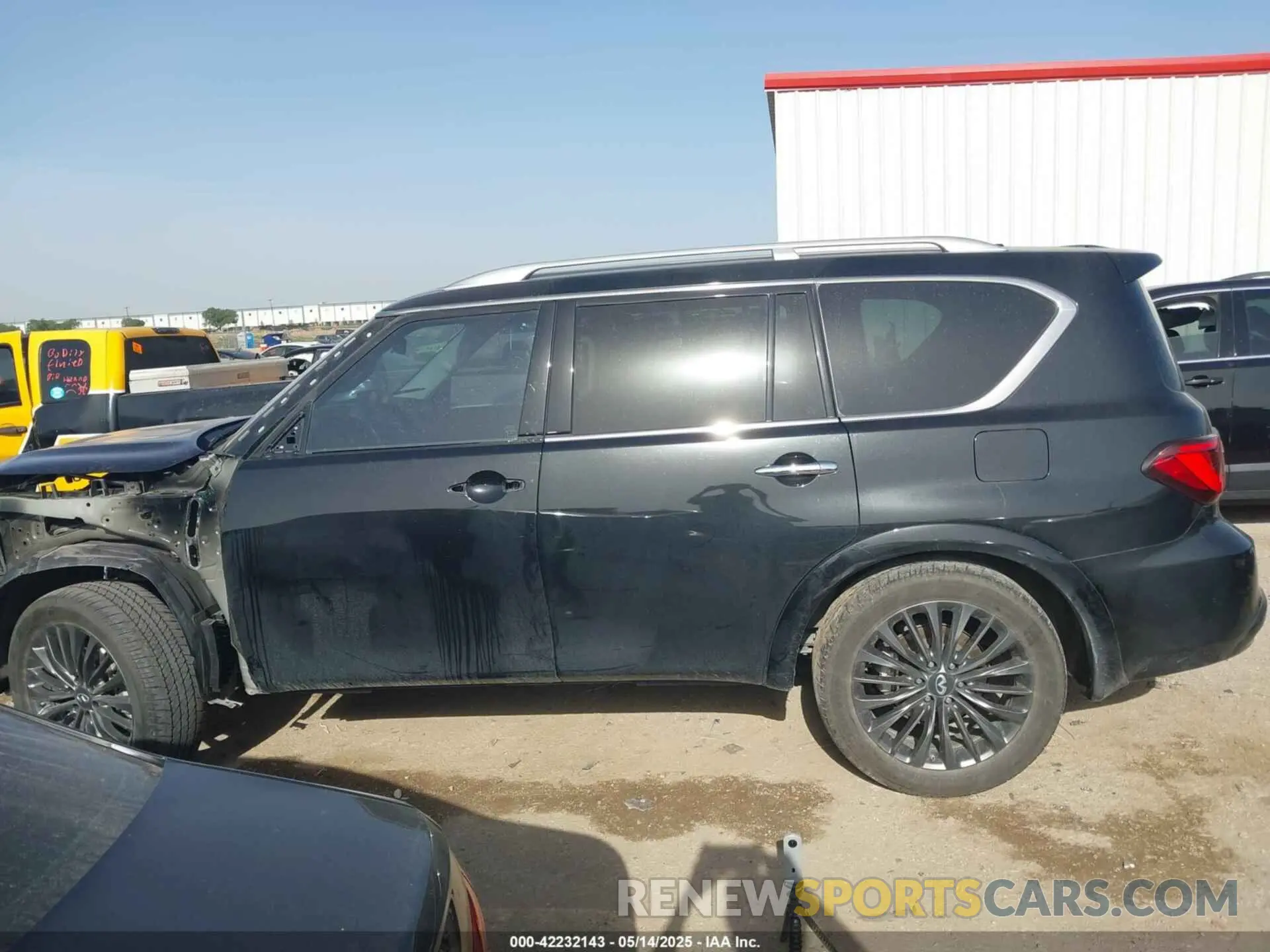15 fotografías del automóvil dañado JN8AZ2AF1P9755371 INFINITI QX80 2023