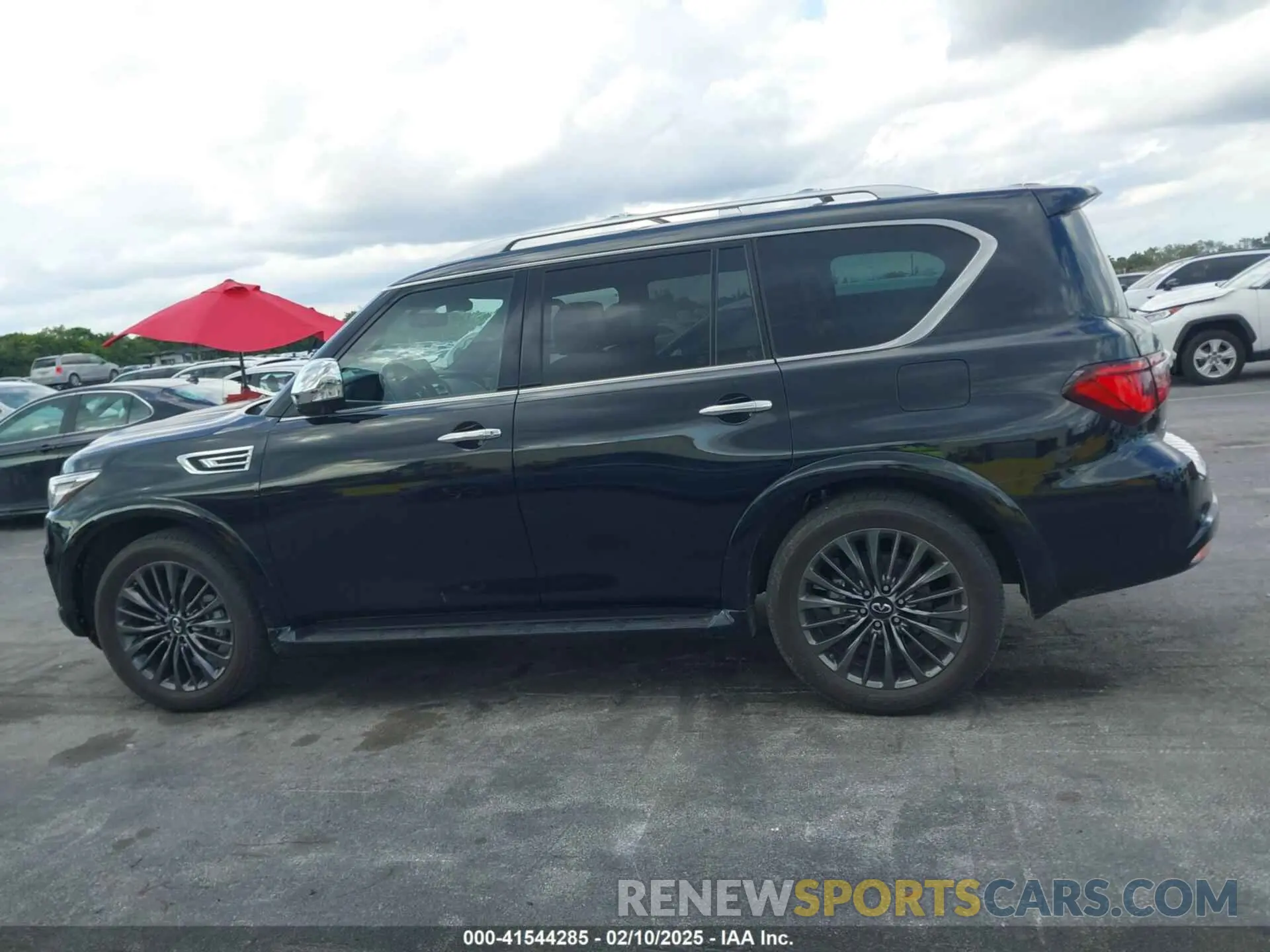 14 fotografías del automóvil dañado JN8AZ2BE8P9307568 INFINITI QX80 2023