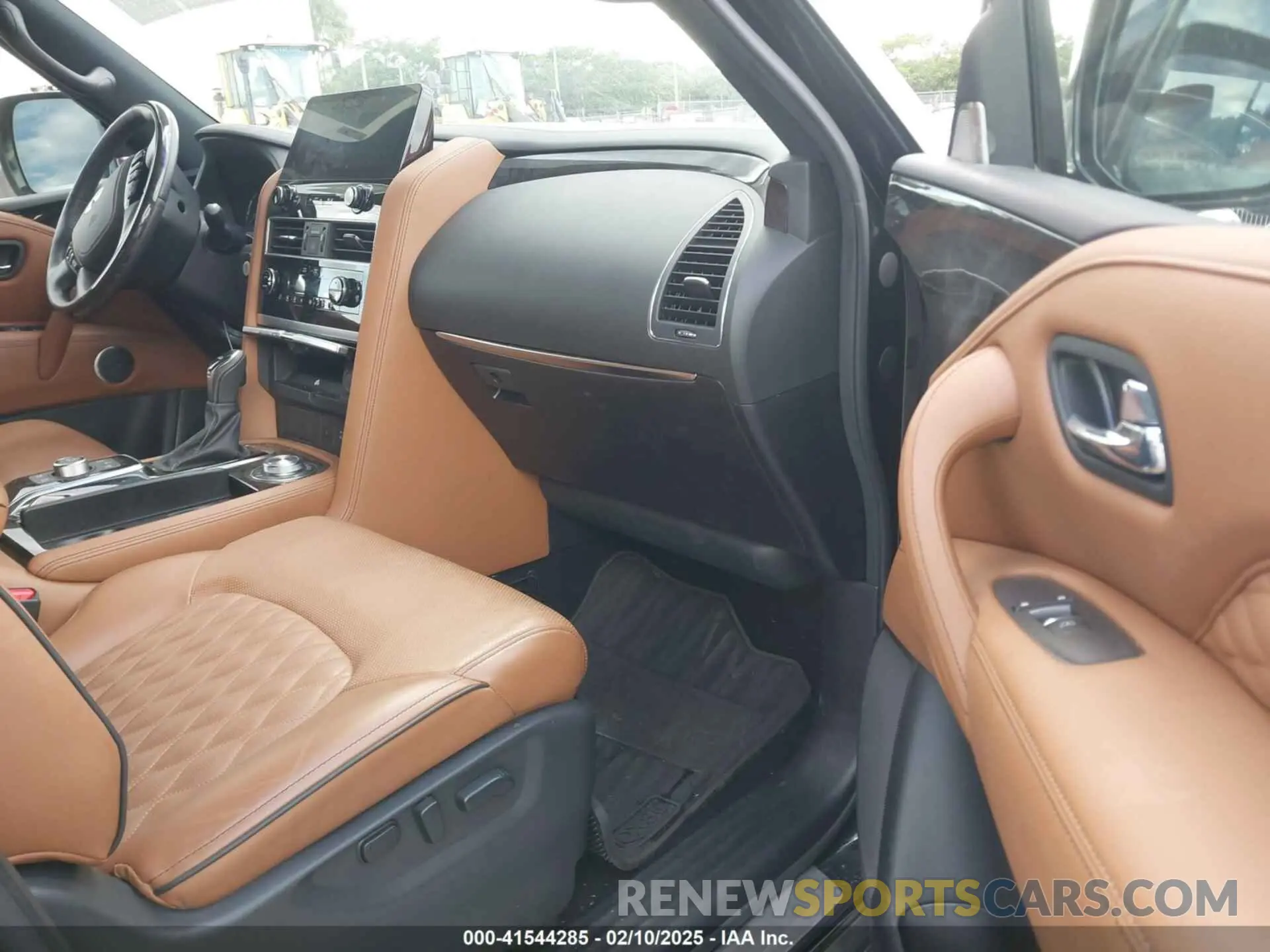 5 fotografías del automóvil dañado JN8AZ2BE8P9307568 INFINITI QX80 2023