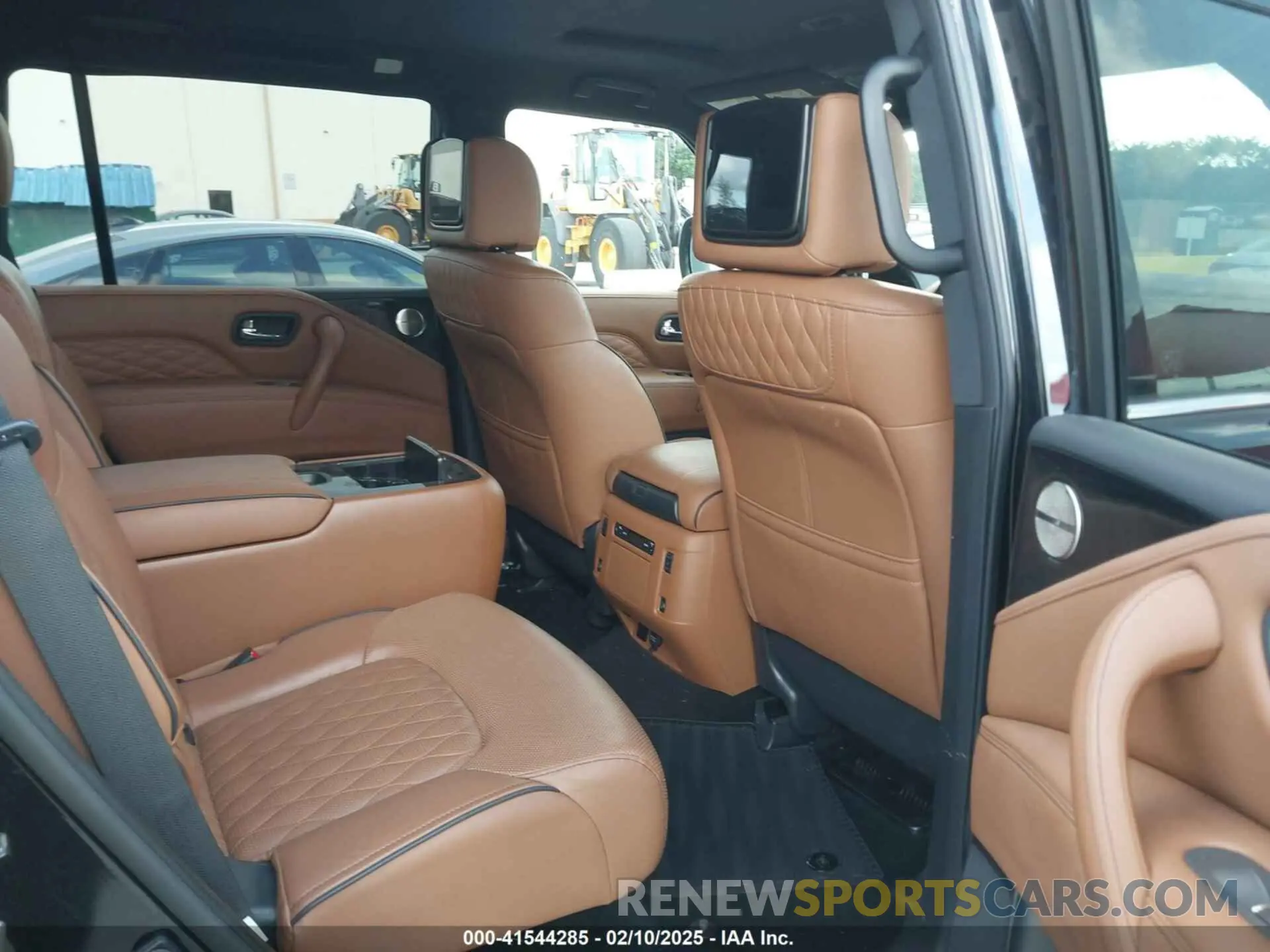 8 fotografías del automóvil dañado JN8AZ2BE8P9307568 INFINITI QX80 2023