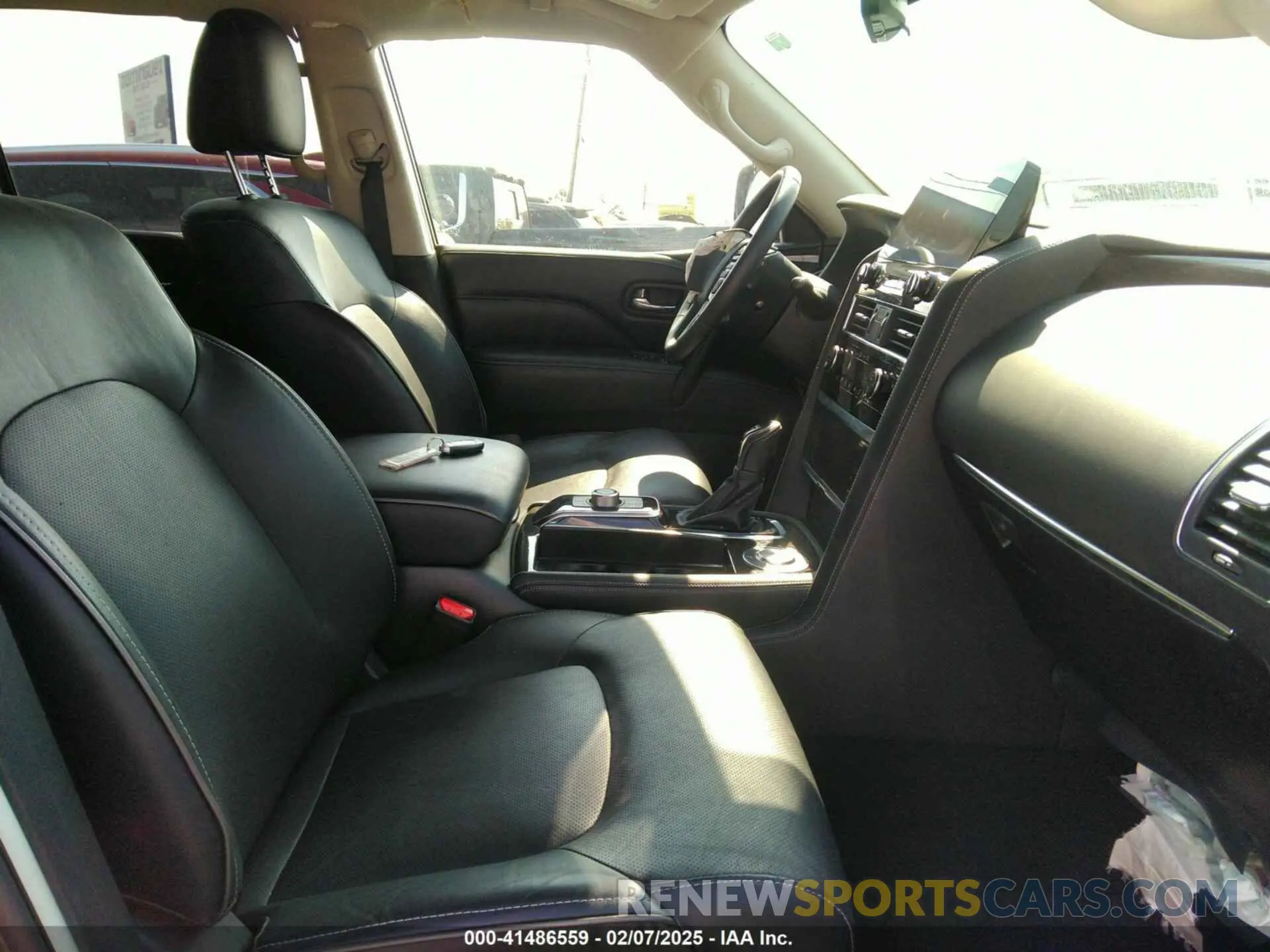 5 fotografías del automóvil dañado JN8AZ2AD8R9880028 INFINITI QX80 2024