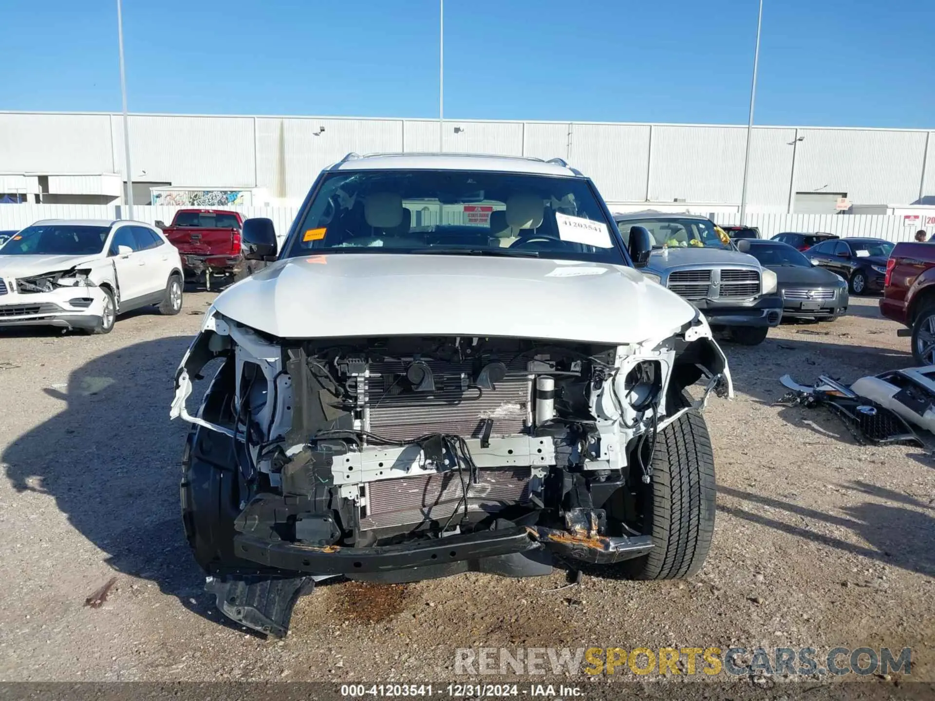 13 fotografías del automóvil dañado JN8AZ2BE6R9330821 INFINITI QX80 2024