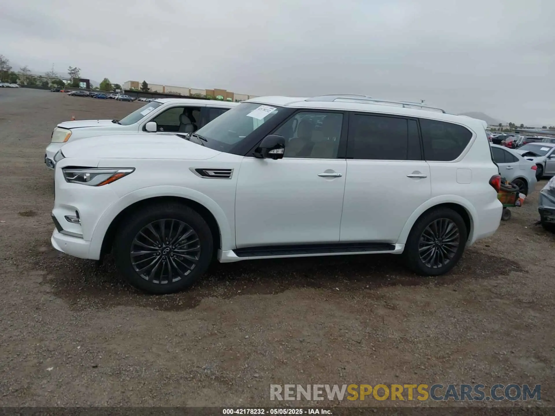 15 fotografías del automóvil dañado JN8AZ2BE9R9327413 INFINITI QX80 2024