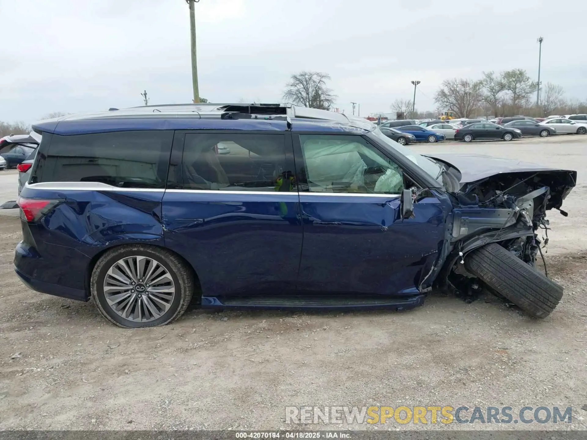 12 fotografías del automóvil dañado JN8AZ3BB1S9404731 INFINITI QX80 2025