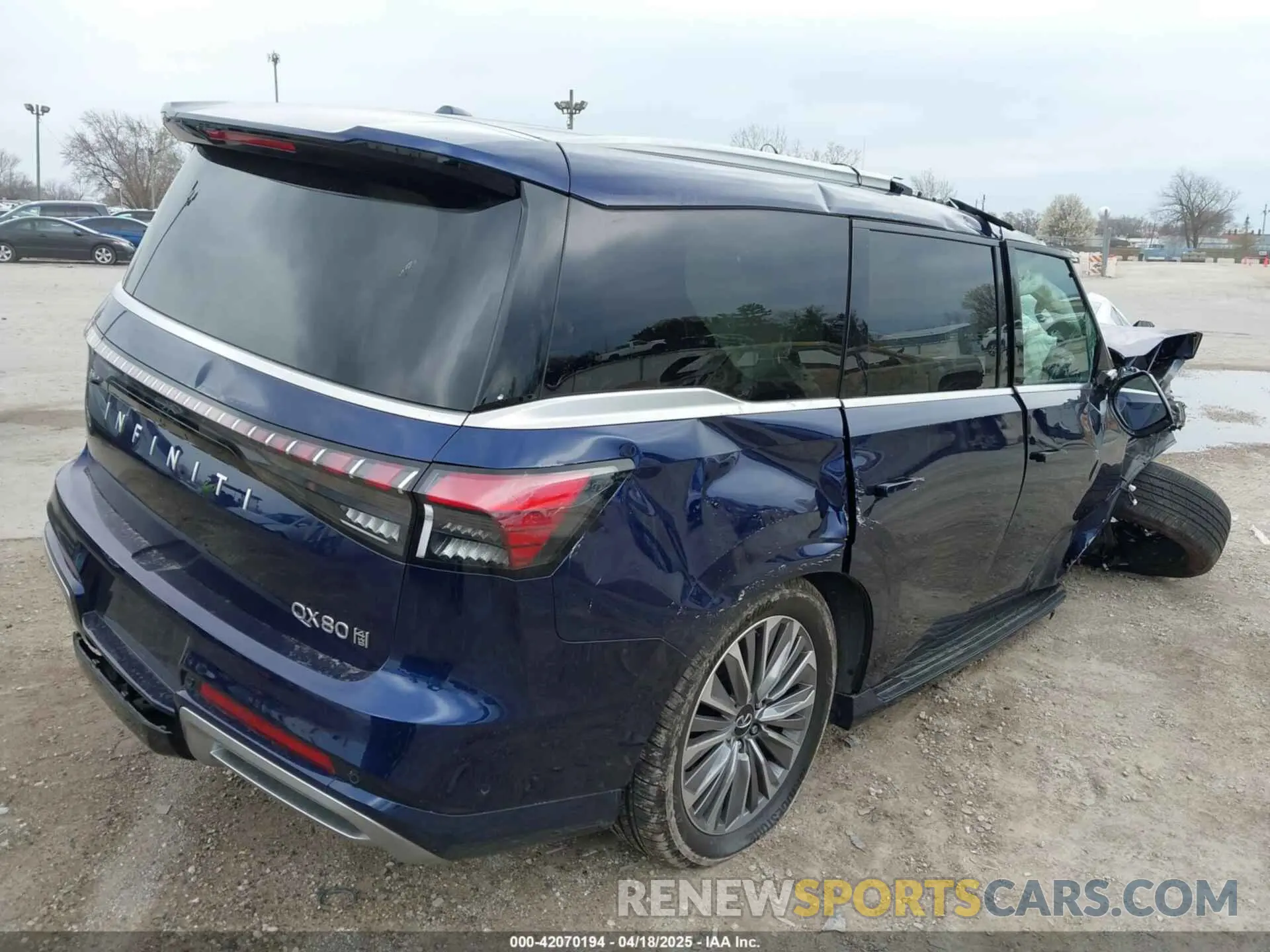 4 fotografías del automóvil dañado JN8AZ3BB1S9404731 INFINITI QX80 2025