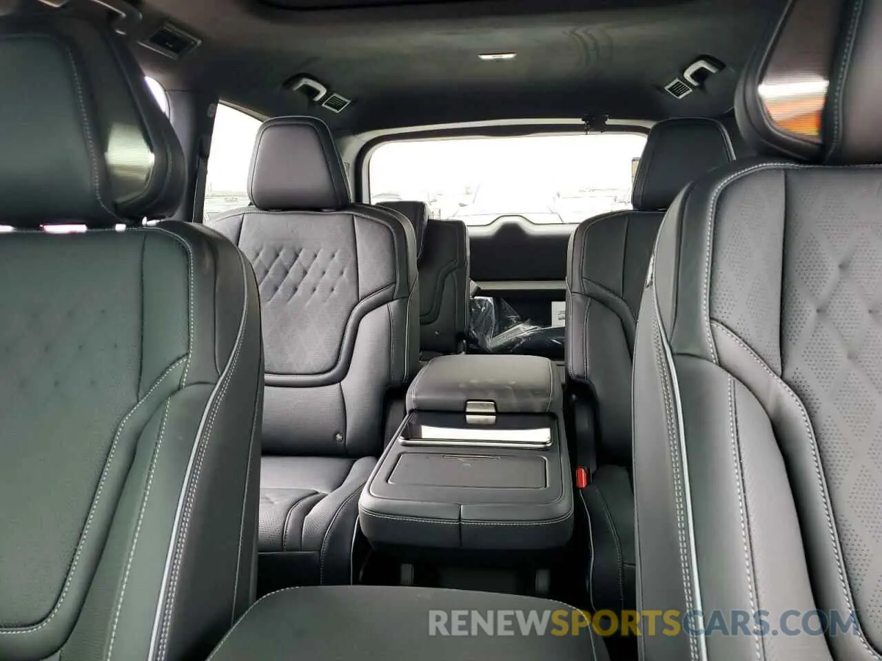 10 fotografías del automóvil dañado JN8AZ3CC3S9600385 INFINITI QX80 AUTOG 2025
