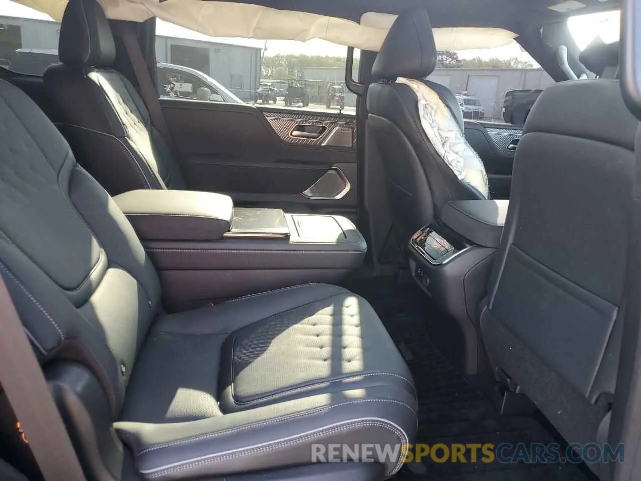 12 fotografías del automóvil dañado JN8AZ3CC9S9602819 INFINITI QX80 AUTOG 2025
