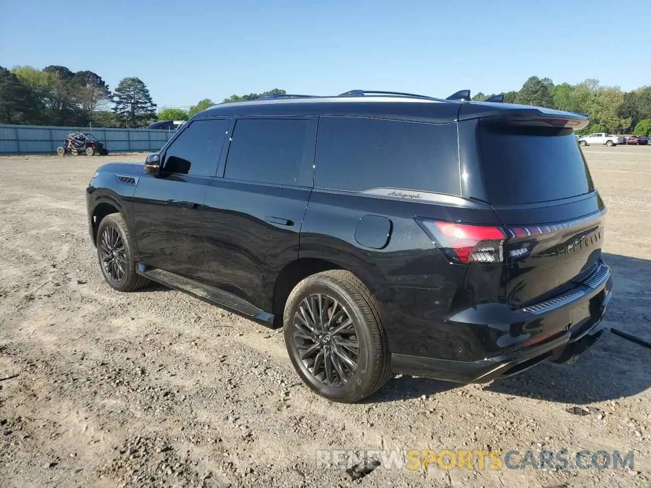 2 fotografías del automóvil dañado JN8AZ3CC9S9602819 INFINITI QX80 AUTOG 2025
