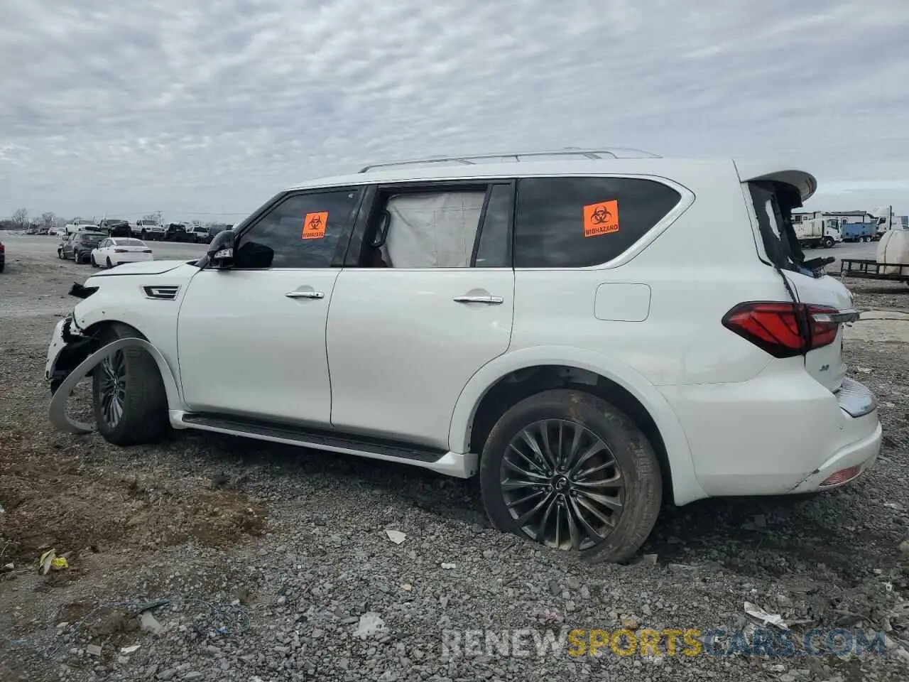 2 fotografías del automóvil dañado JN8AZ2BE6R9326123 INFINITI QX80 SENSO 2024