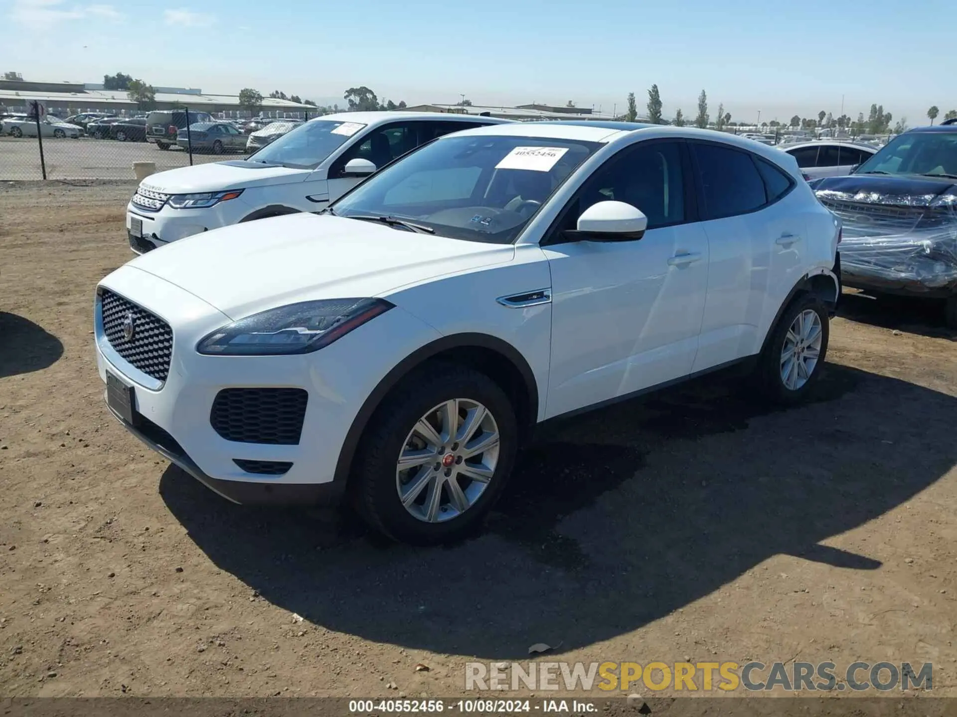 2 fotografías del automóvil dañado SADFJ2FX6K1Z41896 JAGUAR E-PACE 2019