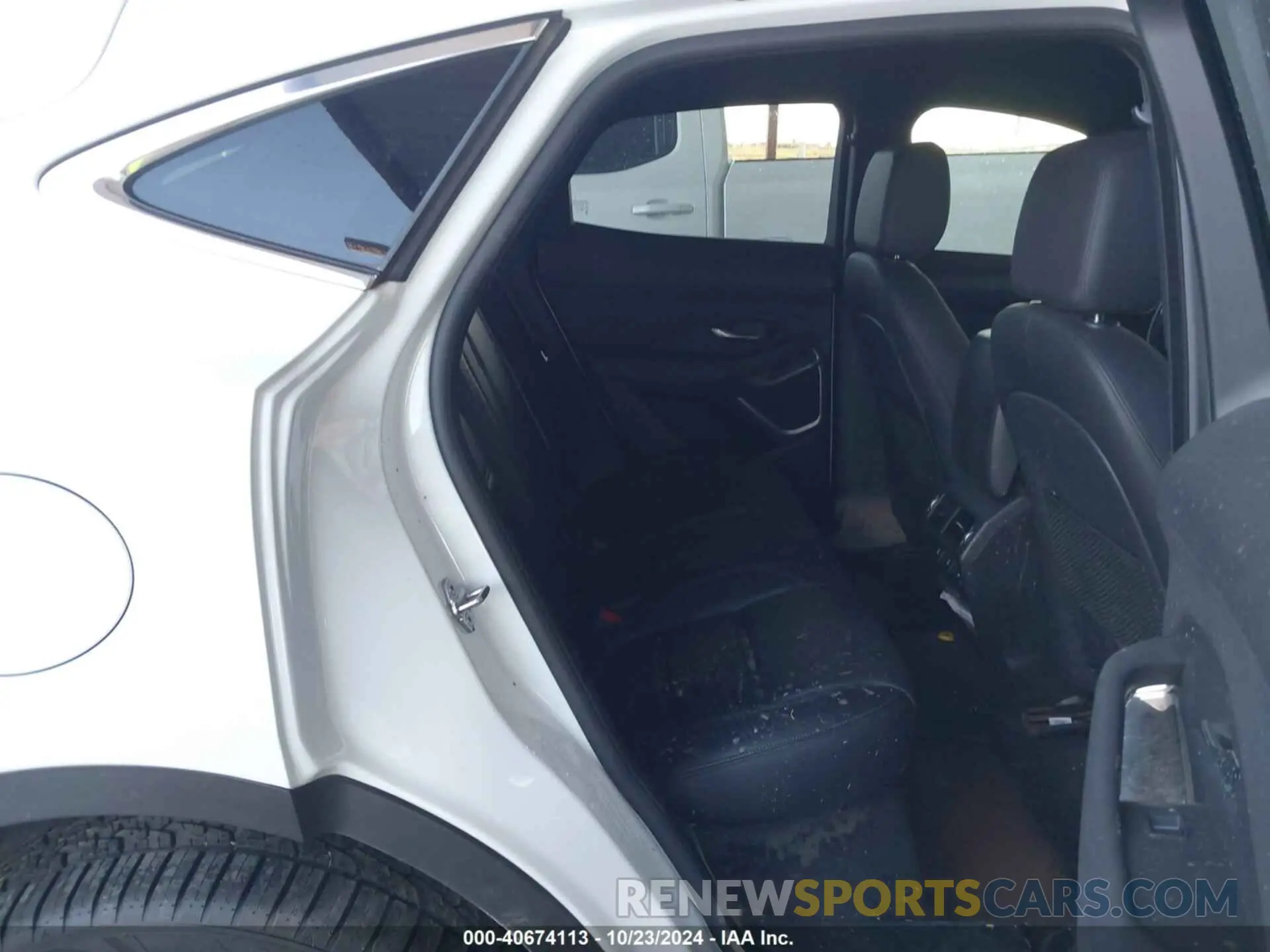 8 fotografías del automóvil dañado SADFP2FX8K1Z46709 JAGUAR E-PACE 2019