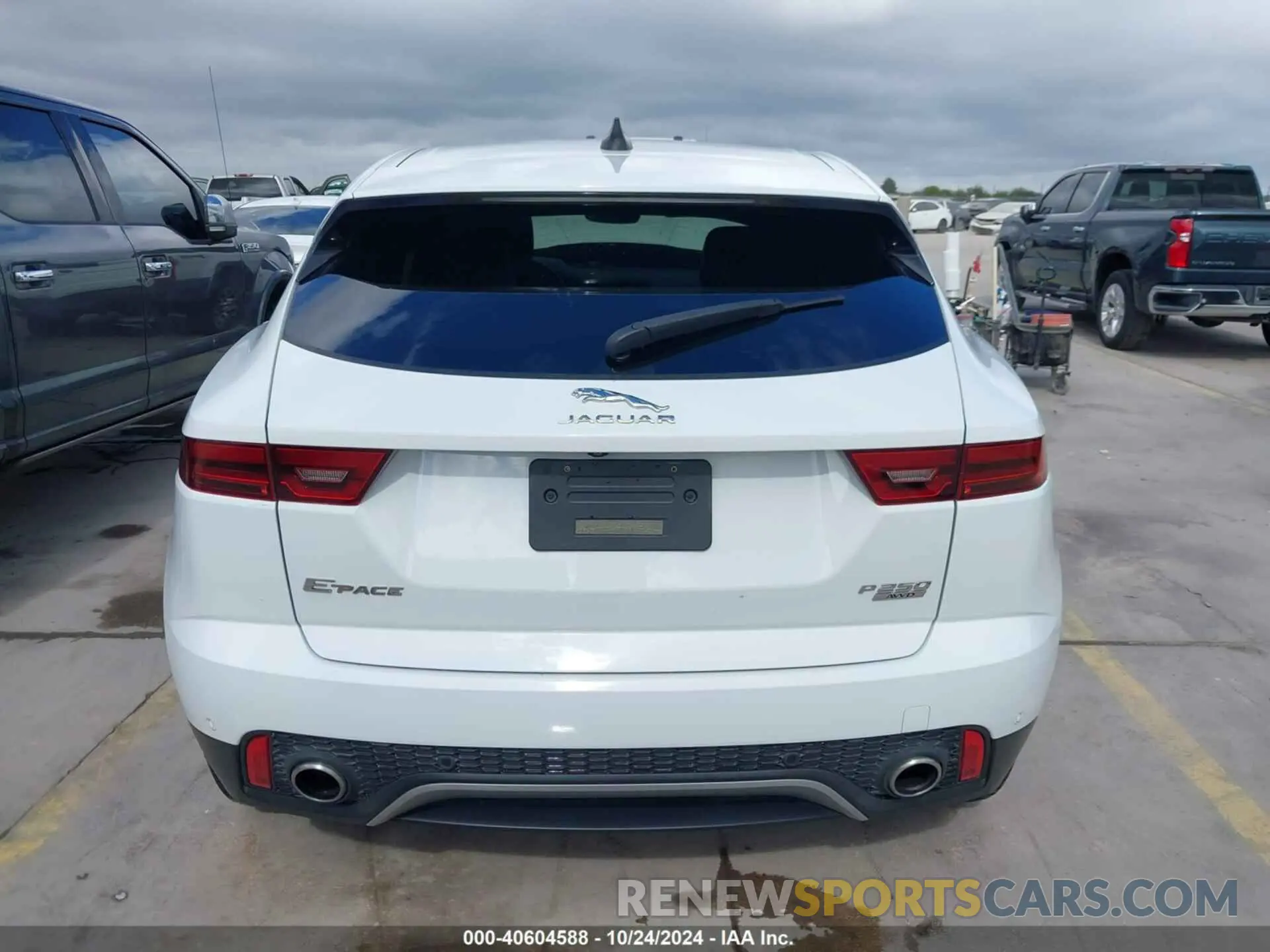 16 fotografías del automóvil dañado SADFK2FX3L1Z78628 JAGUAR E-PACE 2020