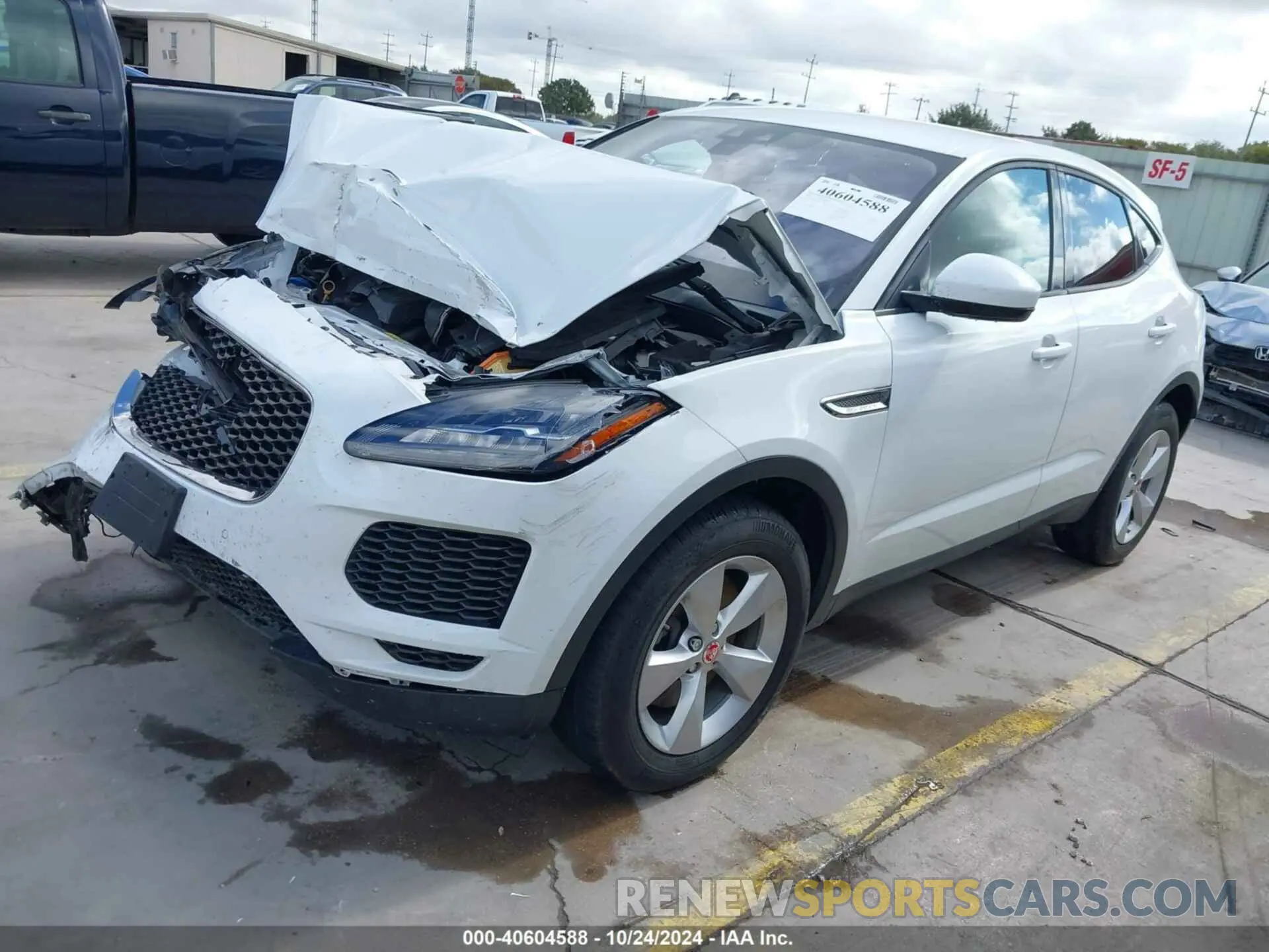 2 fotografías del automóvil dañado SADFK2FX3L1Z78628 JAGUAR E-PACE 2020