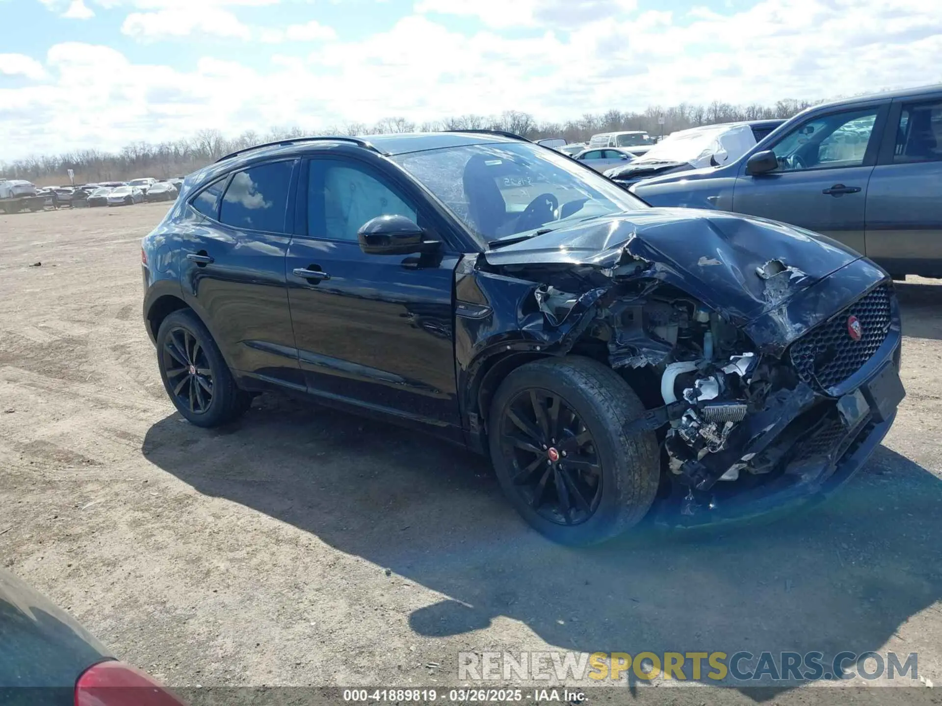 13 fotografías del automóvil dañado SADFL2GX3L1Z91231 JAGUAR E-PACE 2020