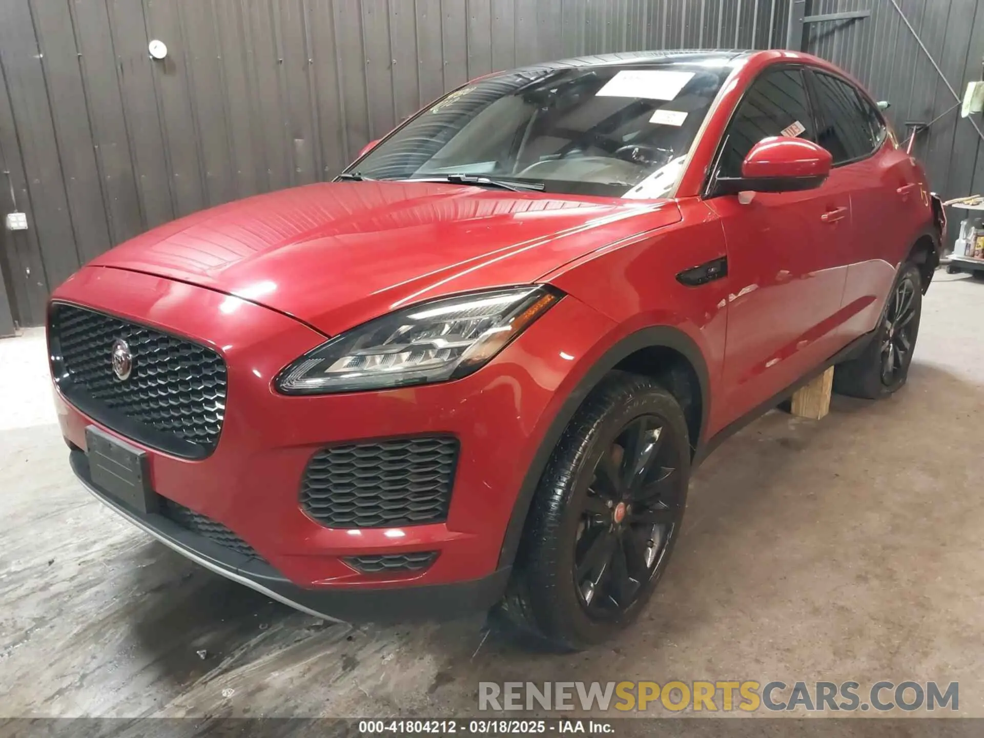 2 fotografías del automóvil dañado SADFP2FX6L1Z77278 JAGUAR E-PACE 2020