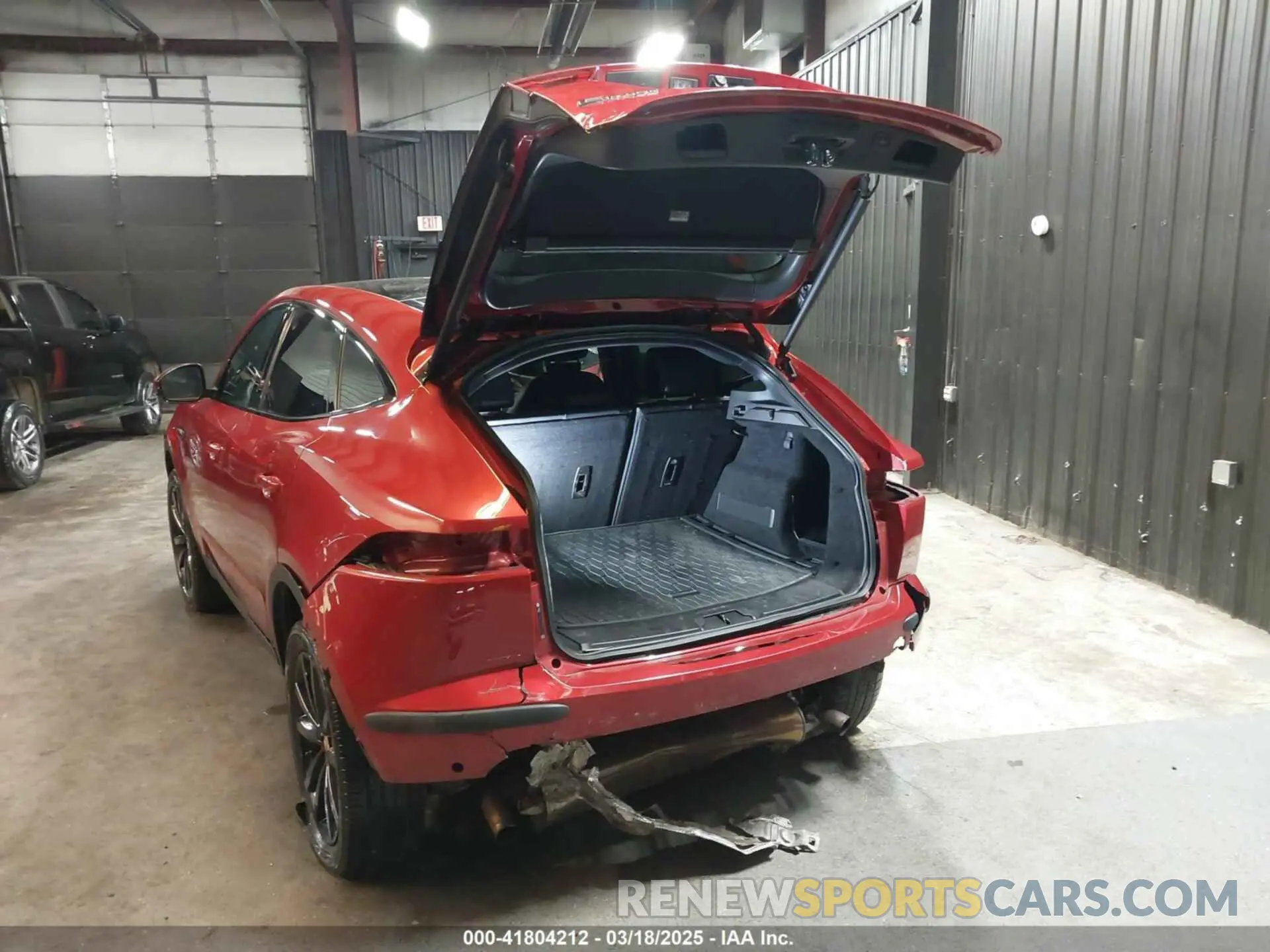 3 fotografías del automóvil dañado SADFP2FX6L1Z77278 JAGUAR E-PACE 2020
