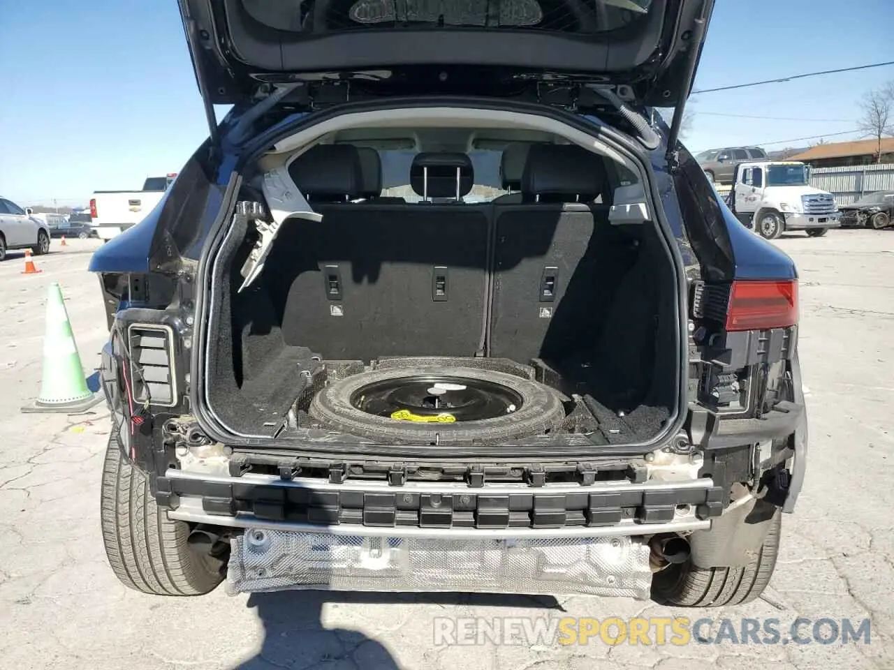 6 fotografías del automóvil dañado SADFJ2FX0K1Z42512 JAGUAR ETYPE 2019