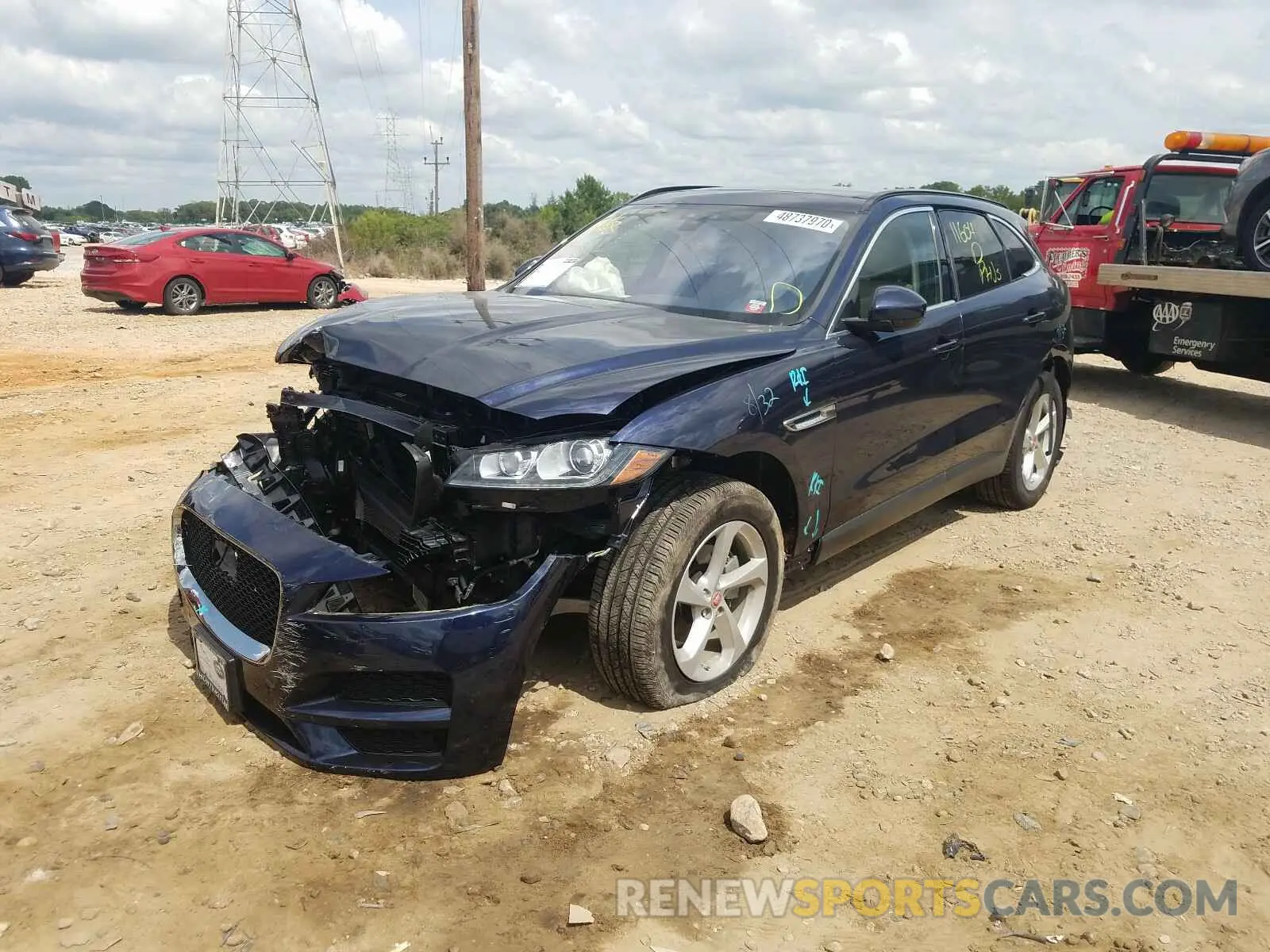 2 fotografías del automóvil dañado SADCJ2FX3KA610440 JAGUAR F-PACE 2019