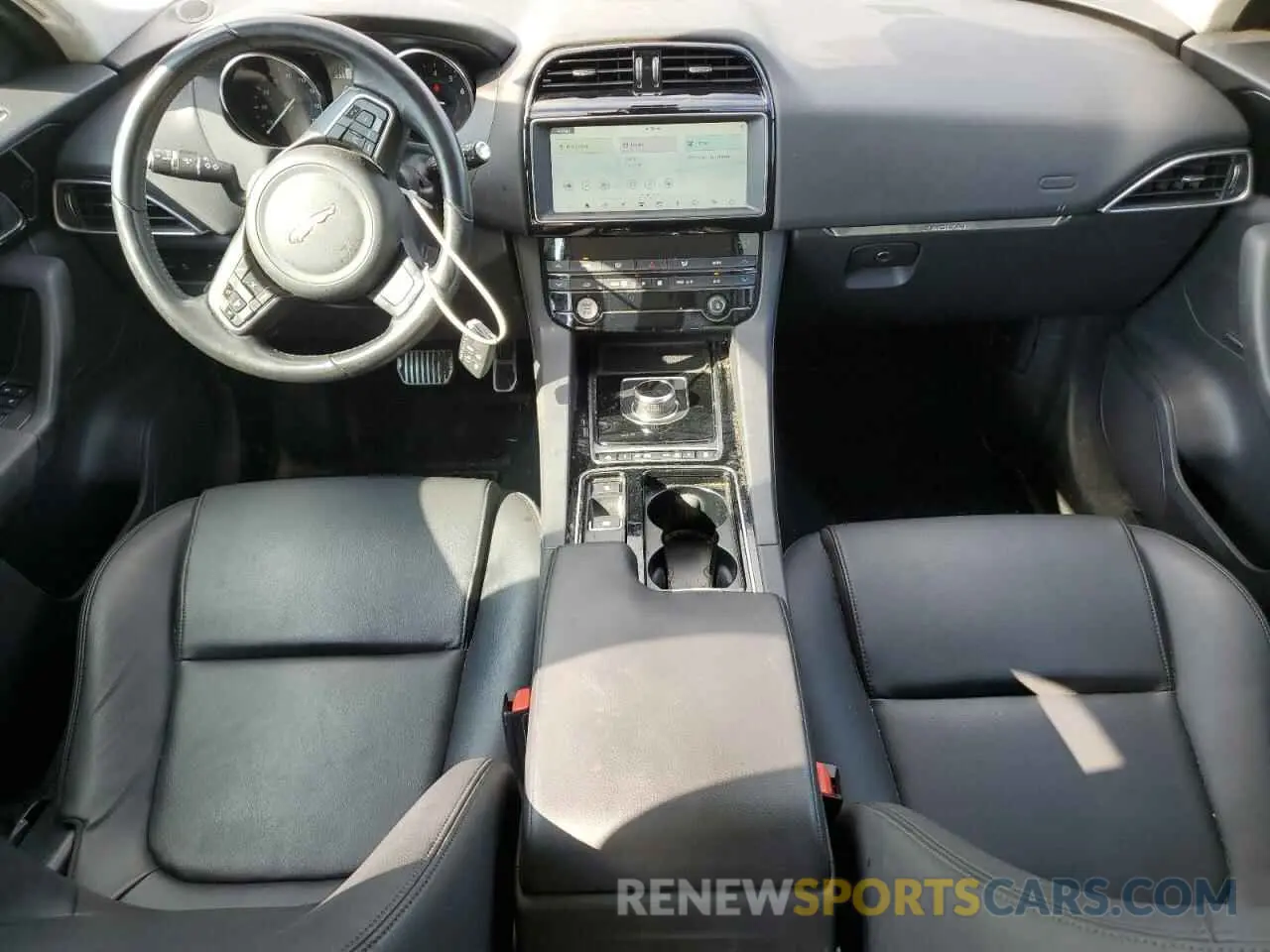 8 fotografías del automóvil dañado SADCJ2FX5KA392064 JAGUAR F-PACE 2019