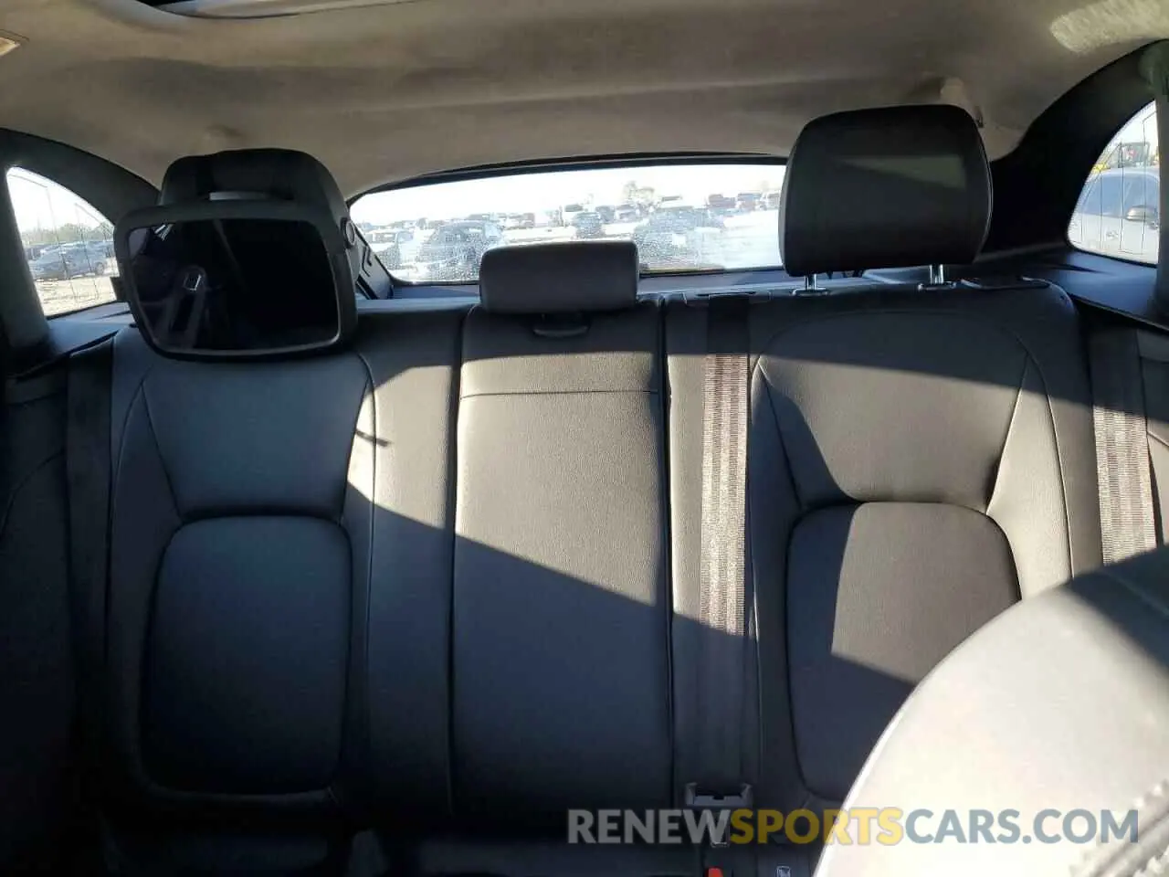 10 fotografías del automóvil dañado SADCJ2FX8KA361424 JAGUAR F-PACE 2019