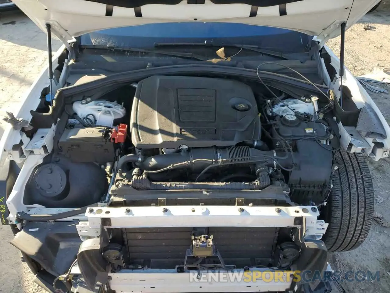 12 fotografías del automóvil dañado SADCJ2FX8KA363187 JAGUAR F-PACE 2019