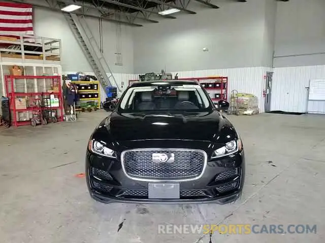 12 fotografías del automóvil dañado SADCK2FX0KA352021 JAGUAR F-PACE 2019