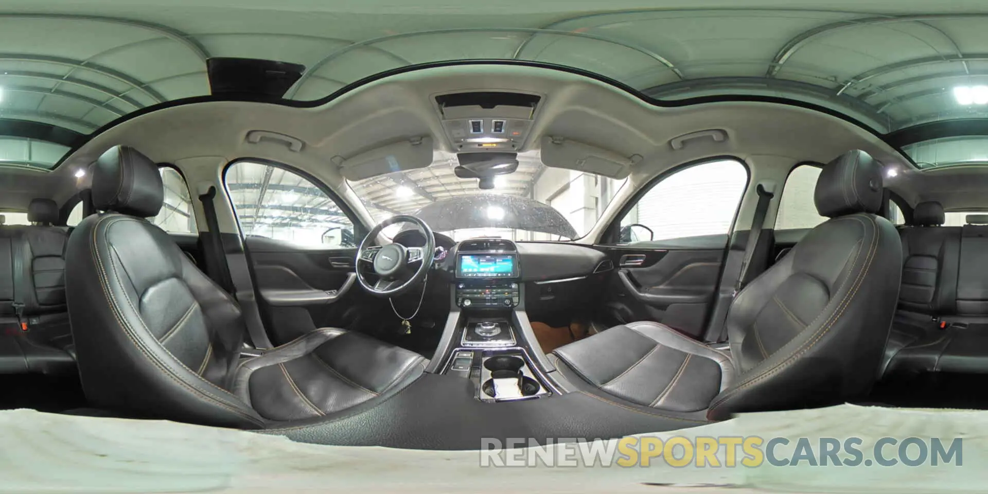 15 fotografías del automóvil dañado SADCK2FX0KA352021 JAGUAR F-PACE 2019