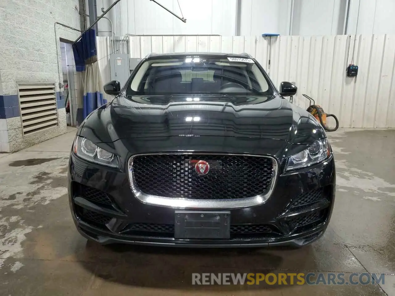 5 fotografías del automóvil dañado SADCK2FX0KA352021 JAGUAR F-PACE 2019