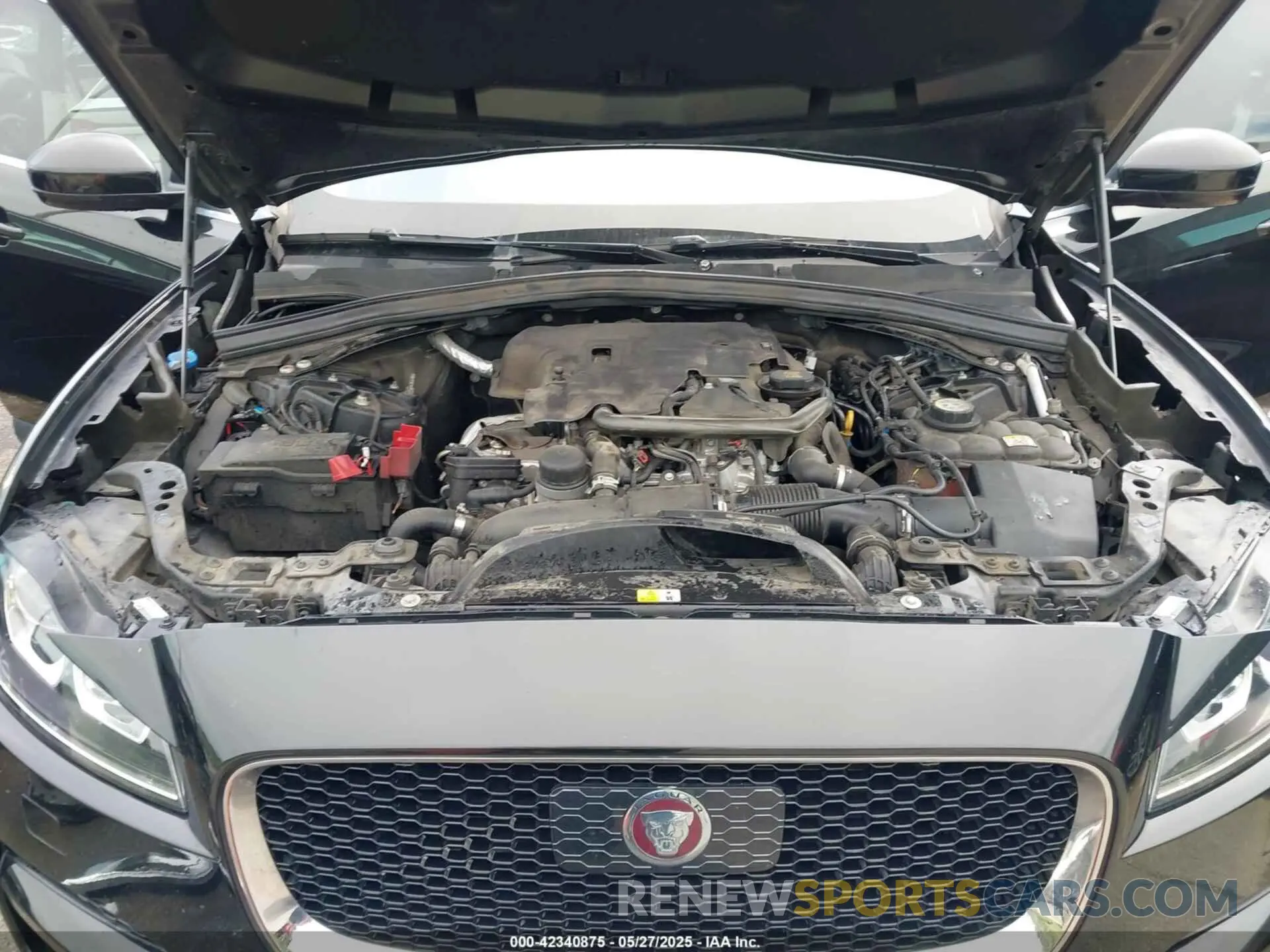 10 fotografías del automóvil dañado SADCK2FX2KA610460 JAGUAR F-PACE 2019