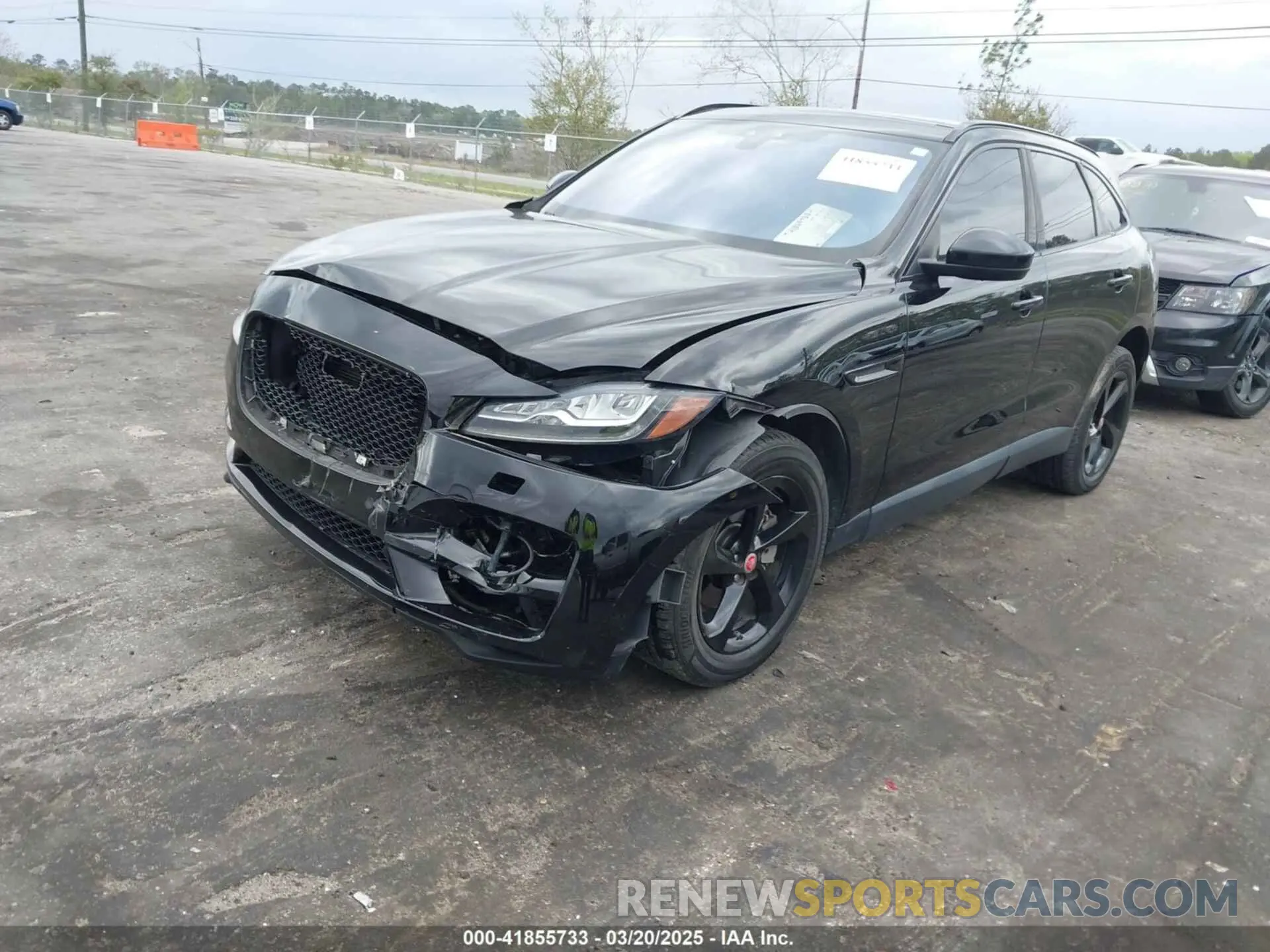 2 fotografías del automóvil dañado SADCK2FX7KA395593 JAGUAR F-PACE 2019