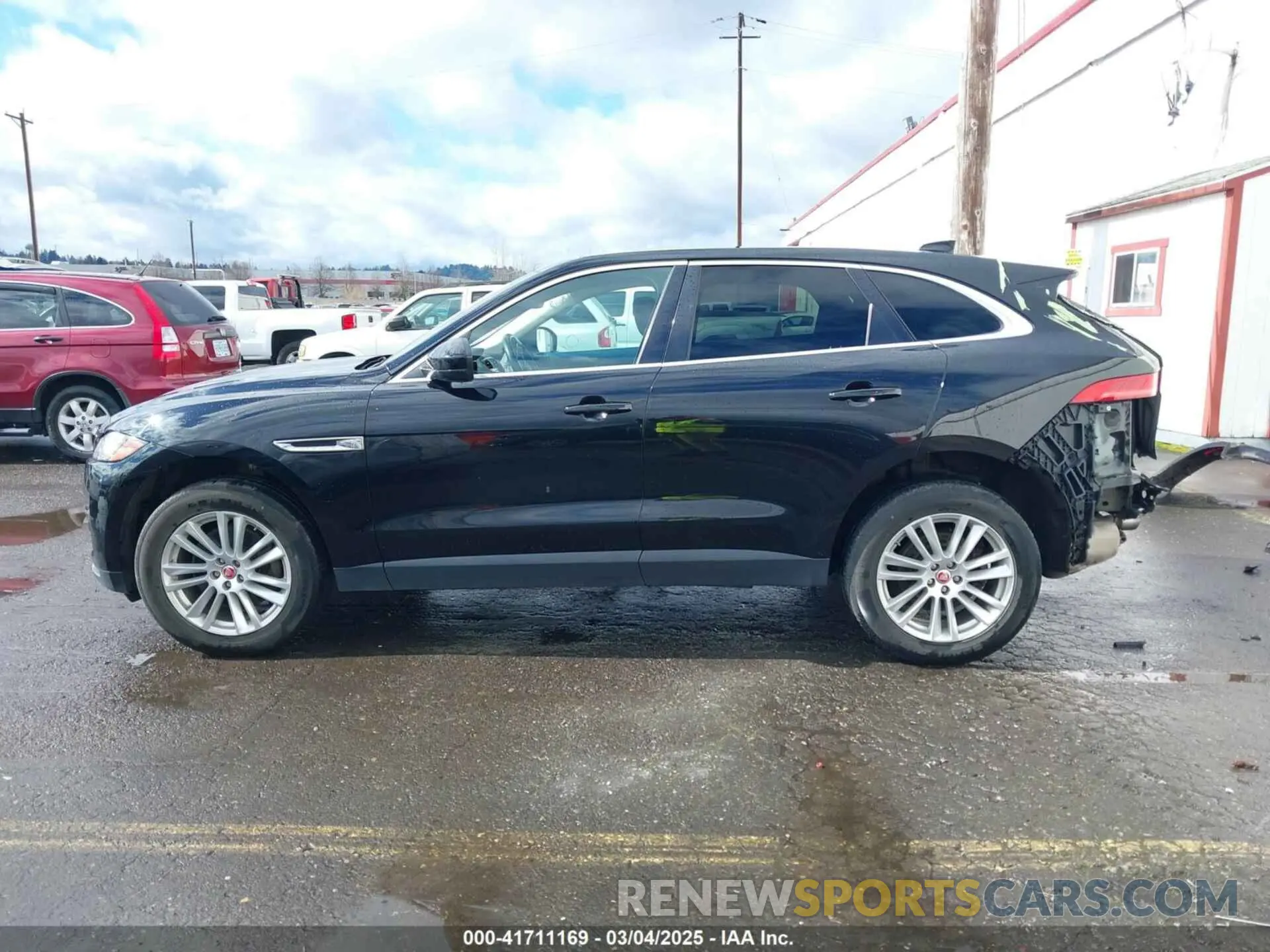14 fotografías del automóvil dañado SADCK2GX1KA391800 JAGUAR F-PACE 2019
