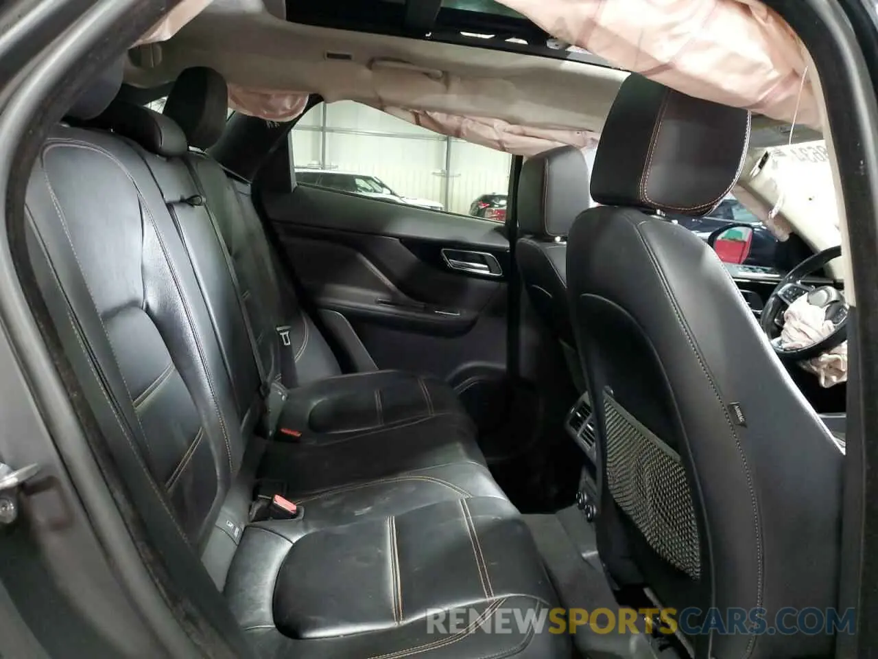 11 fotografías del automóvil dañado SADCK2GX2KA390624 JAGUAR F-PACE 2019
