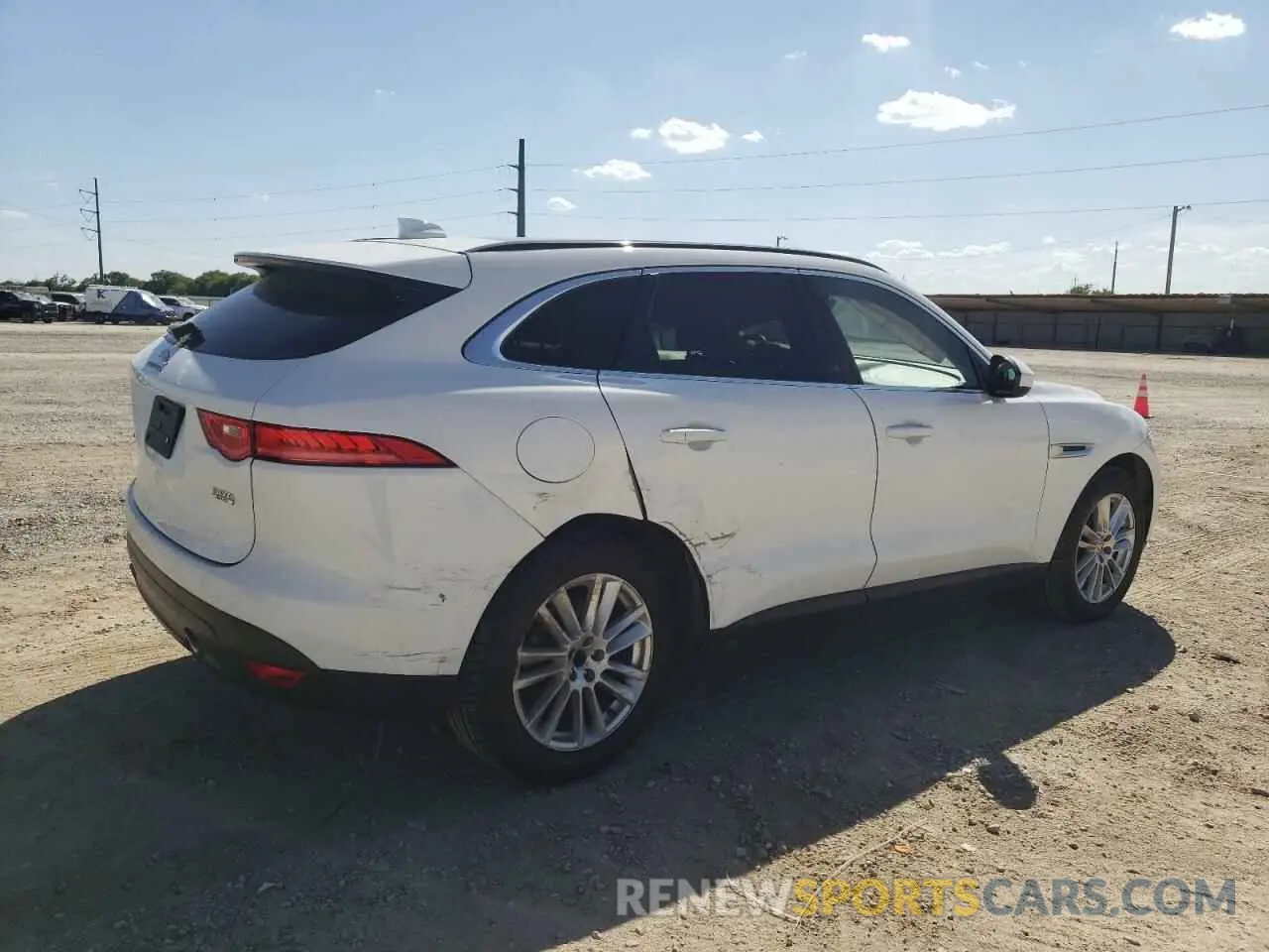 3 fotografías del automóvil dañado SADCK2GX8KA359314 JAGUAR F-PACE 2019