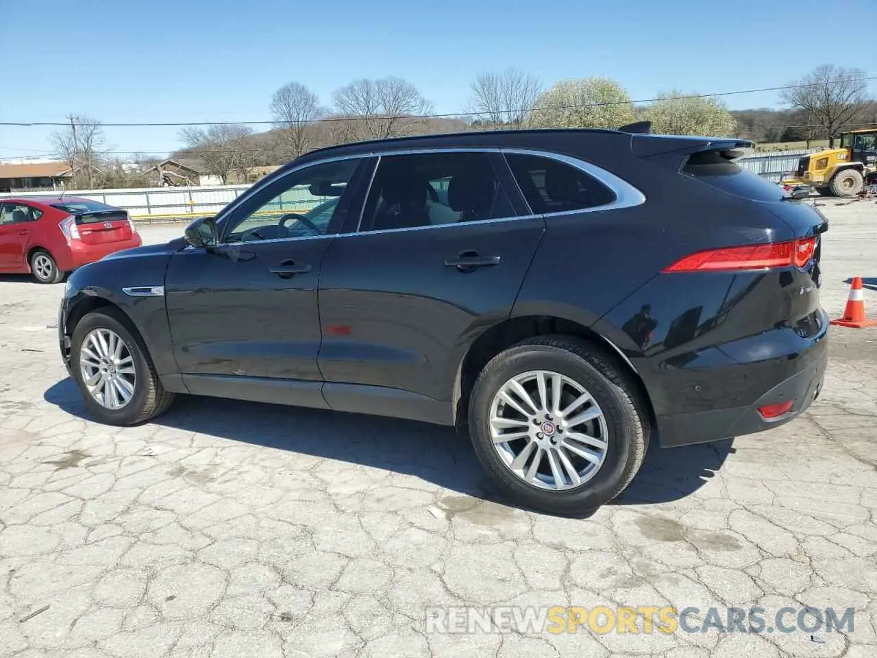2 fotografías del automóvil dañado SADCK2GX9KA368541 JAGUAR F-PACE 2019