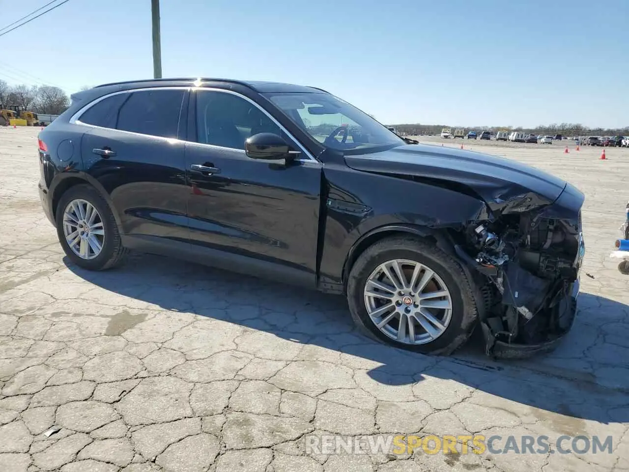 4 fotografías del automóvil dañado SADCK2GX9KA368541 JAGUAR F-PACE 2019
