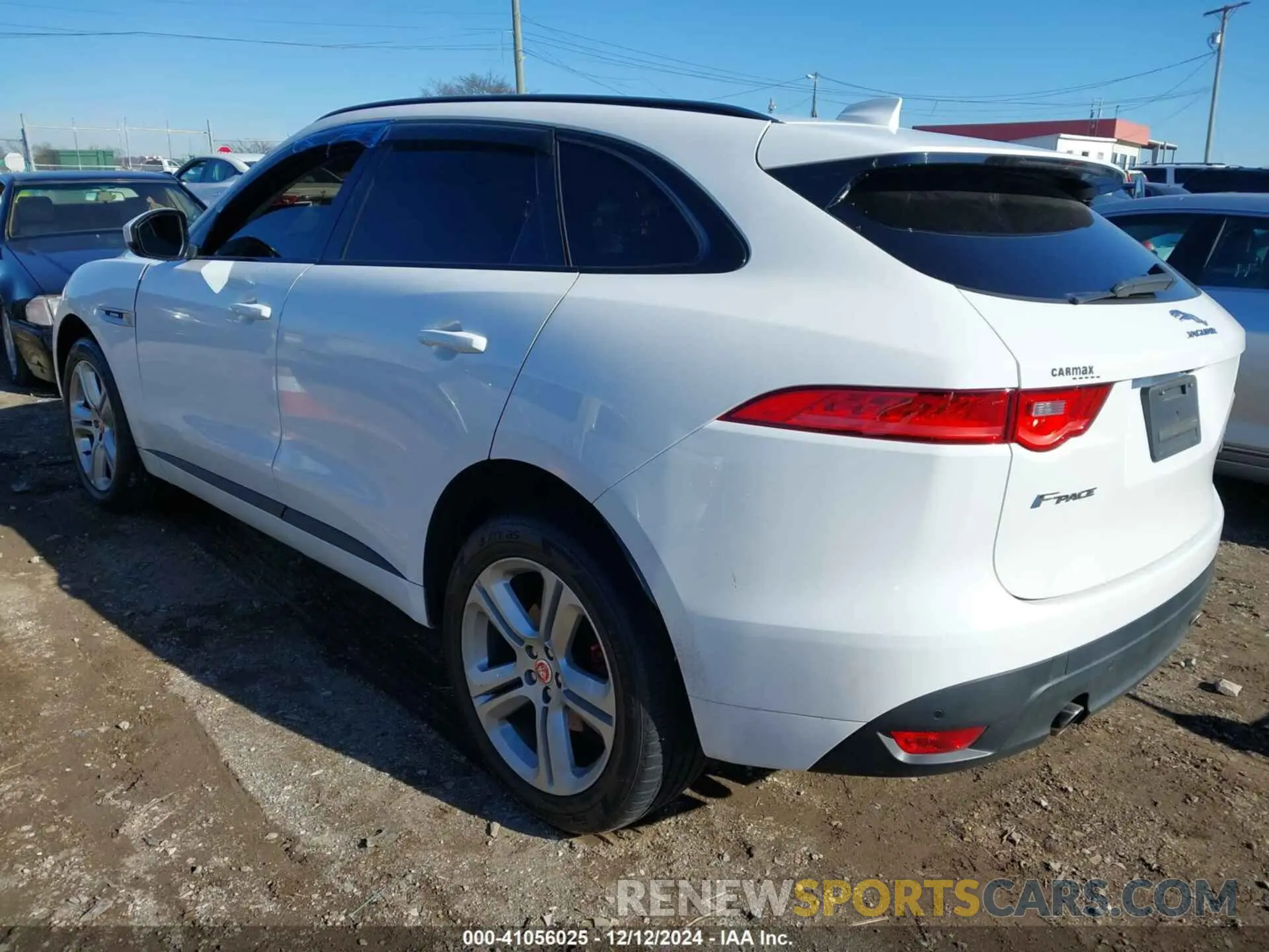 3 fotografías del automóvil dañado SADCL2FX2KA392145 JAGUAR F-PACE 2019