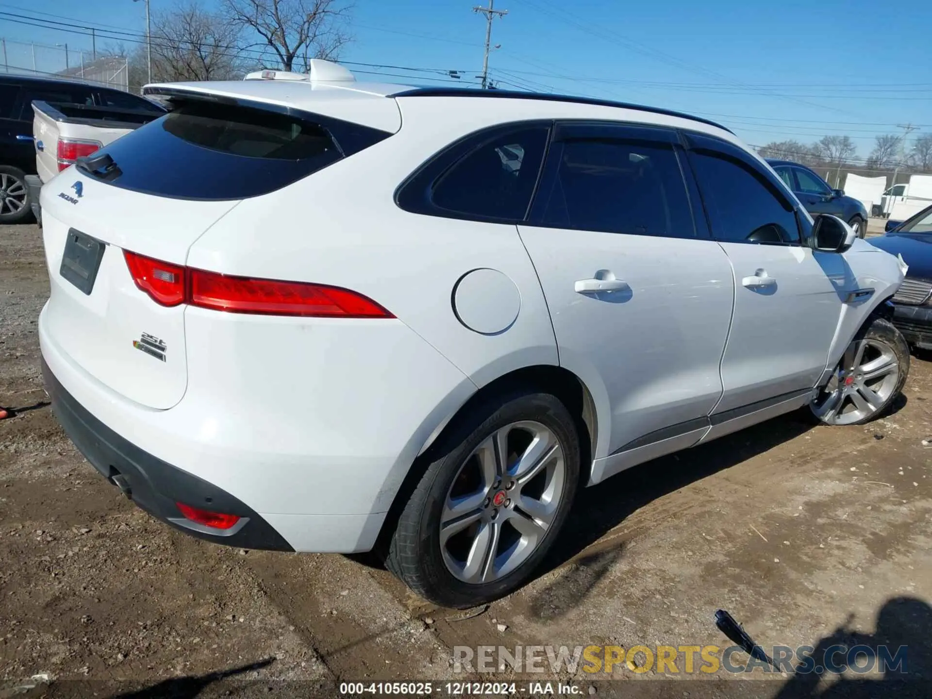 4 fotografías del automóvil dañado SADCL2FX2KA392145 JAGUAR F-PACE 2019
