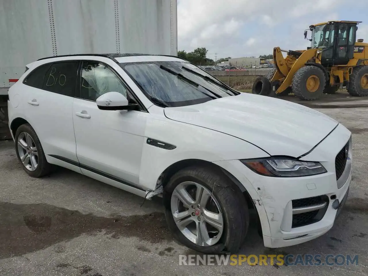 4 fotografías del automóvil dañado SADCL2FX3KA352611 JAGUAR F-PACE 2019