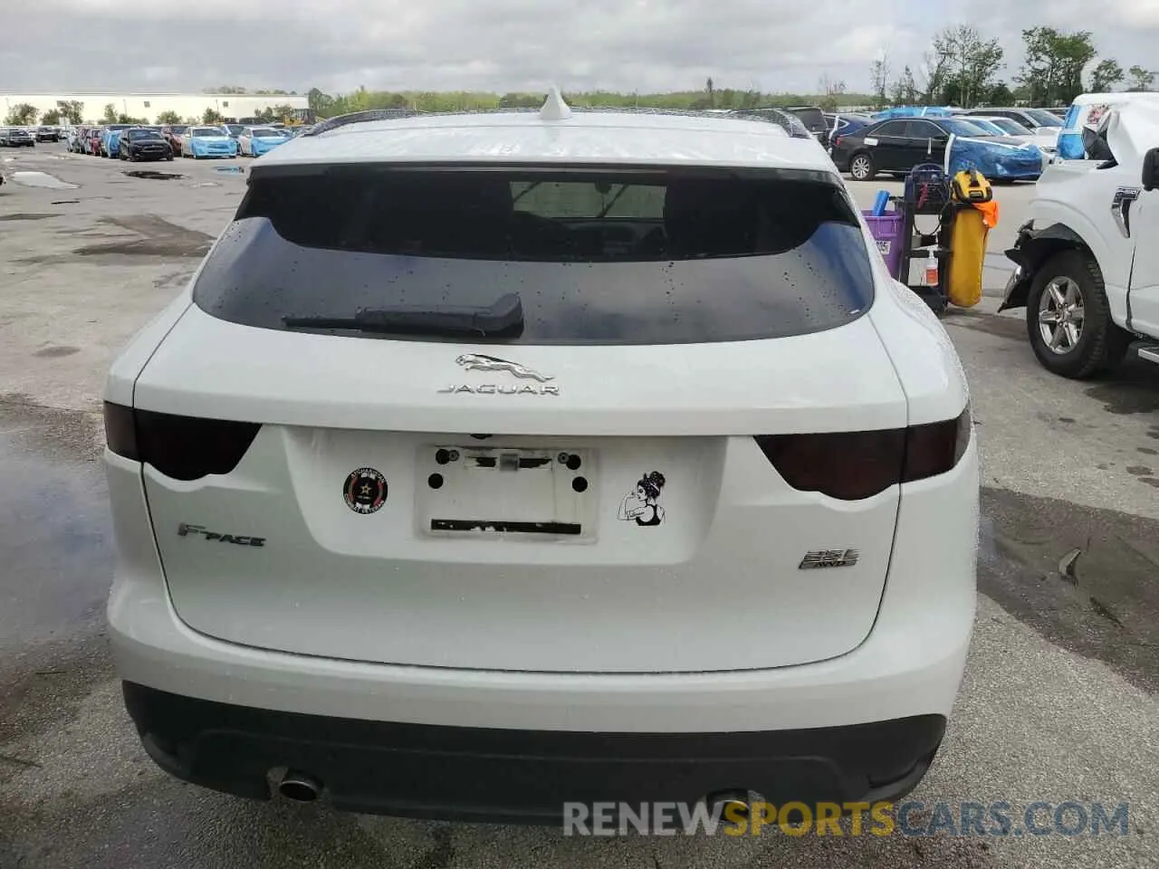 6 fotografías del automóvil dañado SADCL2FX3KA352611 JAGUAR F-PACE 2019