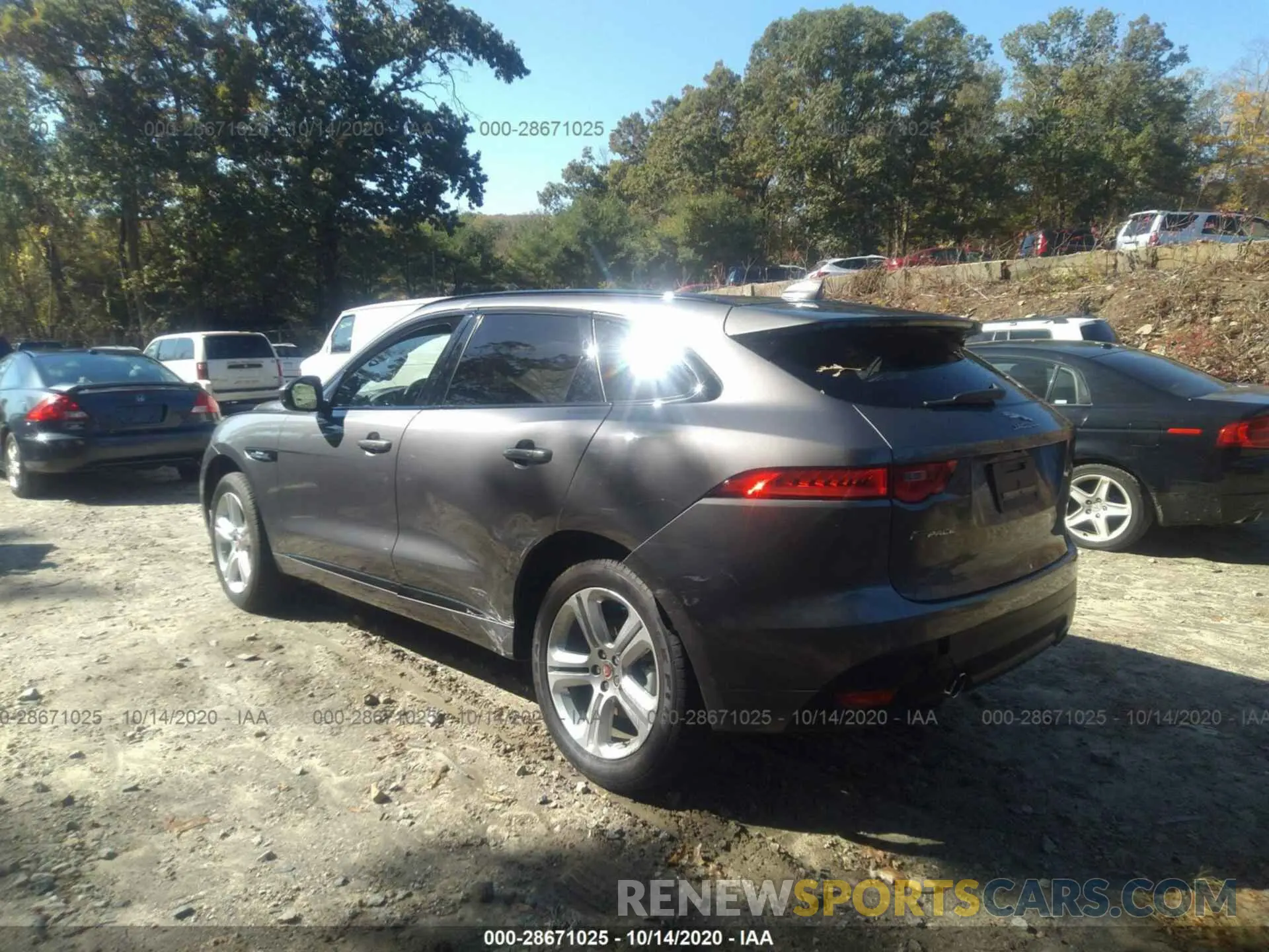 3 fotografías del automóvil dañado SADCL2GX2KA396341 JAGUAR F-PACE 2019