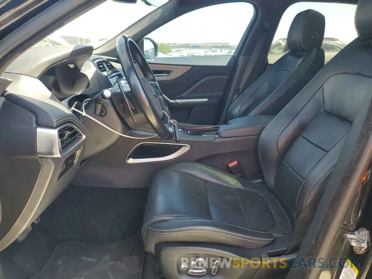 7 fotografías del automóvil dañado SADCM2FV1KA395386 JAGUAR F-PACE 2019