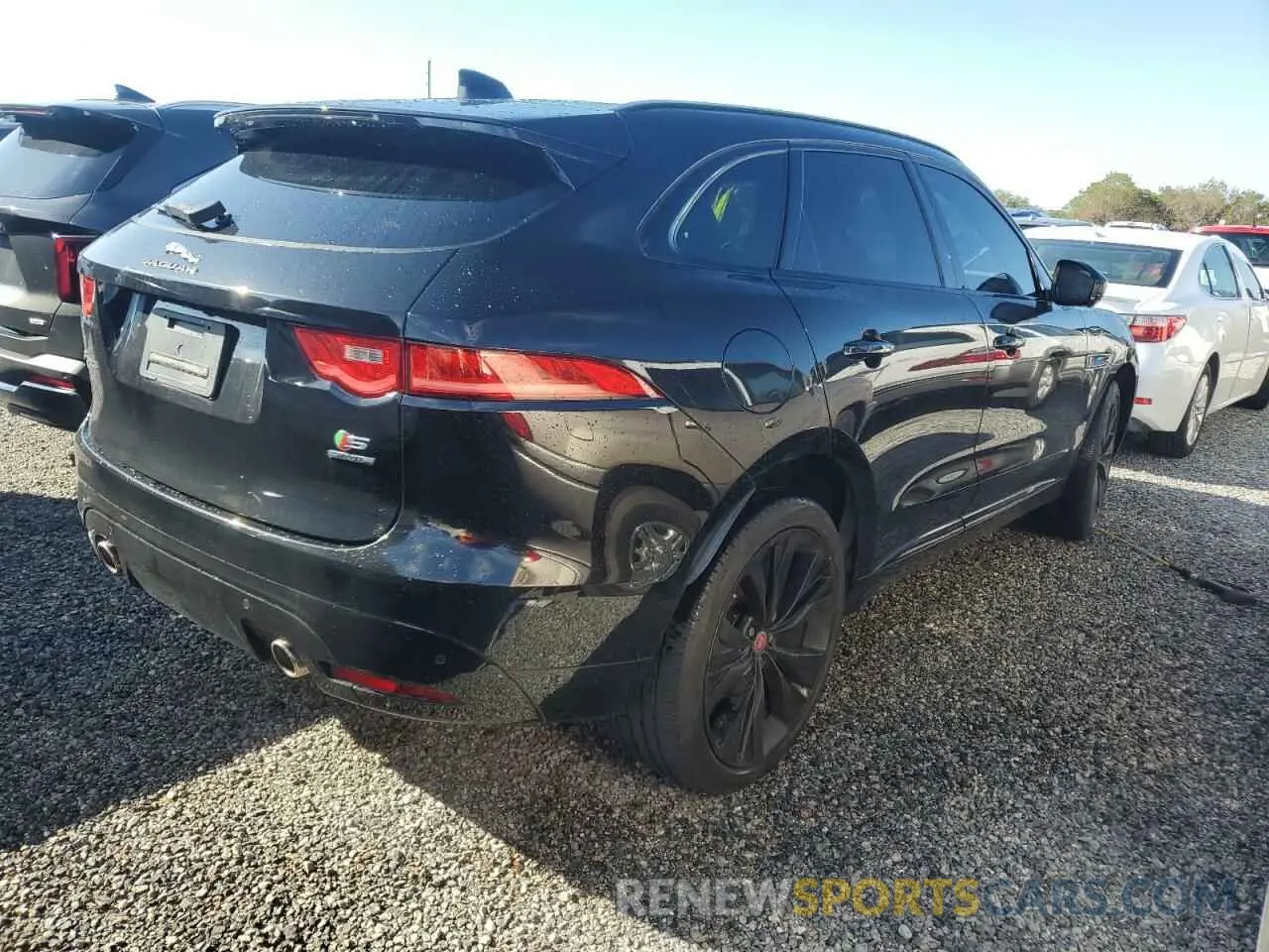 3 fotografías del automóvil dañado SADCM2FV6KA616206 JAGUAR F-PACE 2019