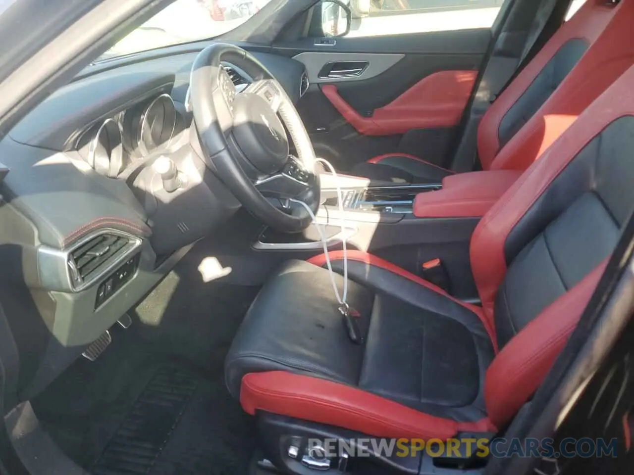 7 fotografías del automóvil dañado SADCM2FV6KA616206 JAGUAR F-PACE 2019