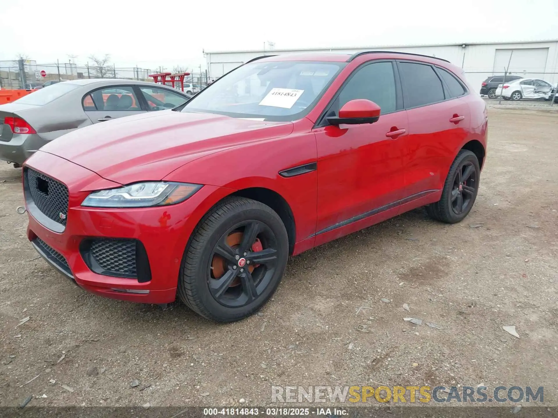 2 fotografías del automóvil dañado SADCM2FV7KA363378 JAGUAR F-PACE 2019