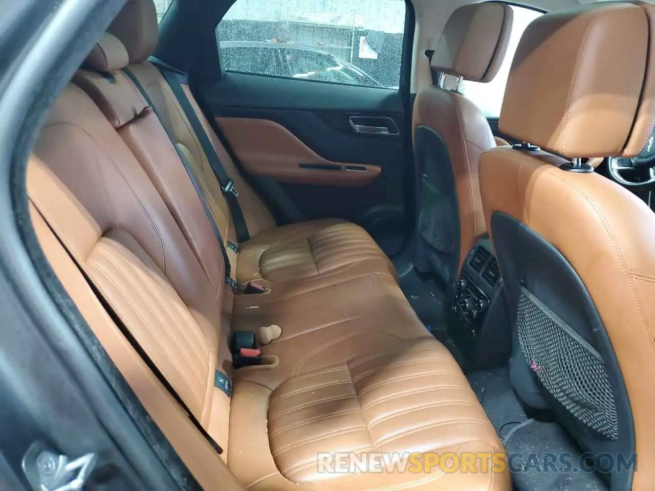 11 fotografías del automóvil dañado SADCN2GX9KA357787 JAGUAR F-PACE 2019